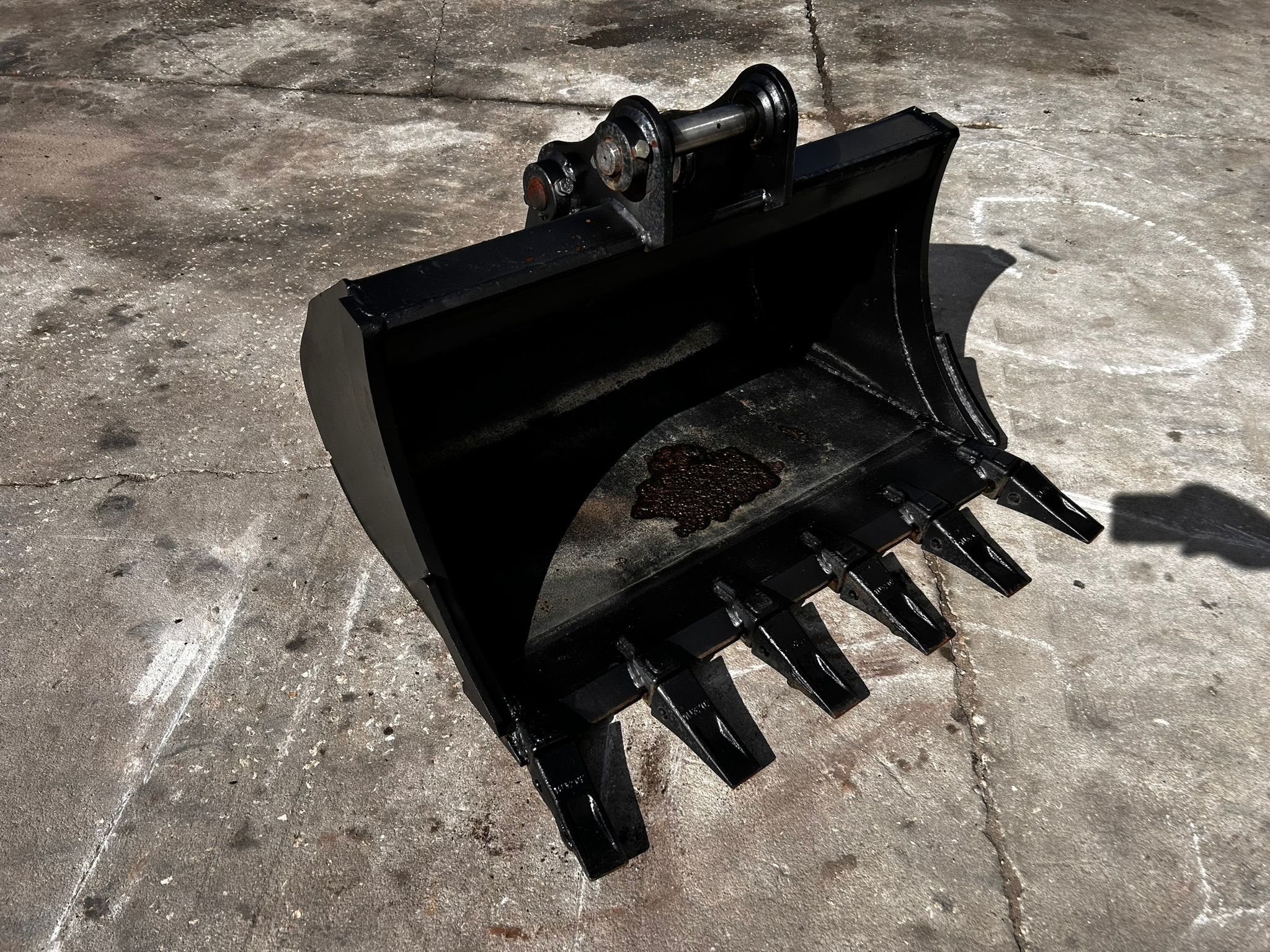 36" BUCKET FOR SY35U Photo 5 Thumbnail