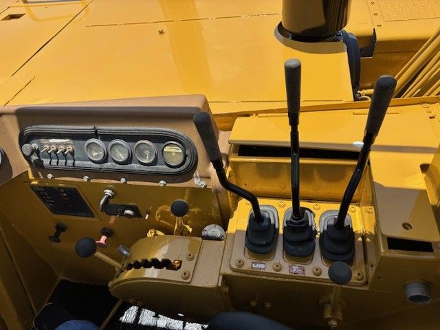 1990 CAT 615C Photo 8 Thumbnail