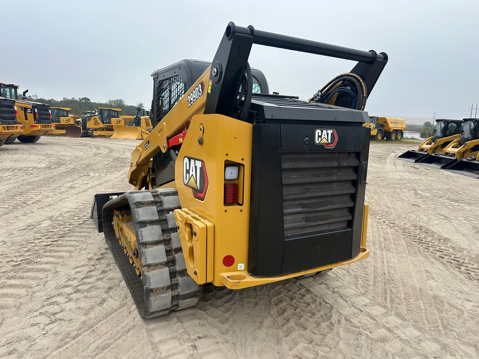 2024 CAT 299D3 Photo 3 Thumbnail