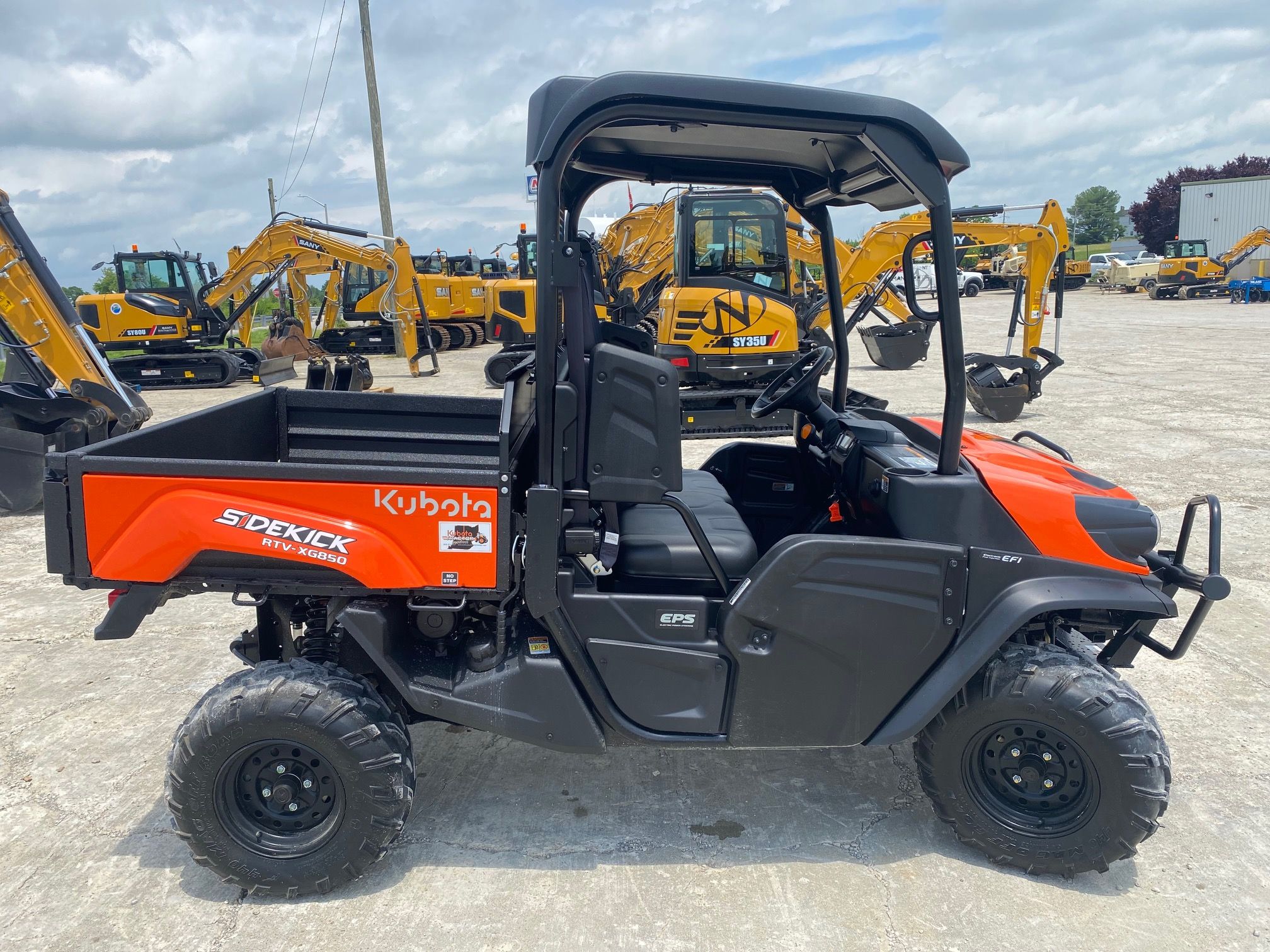 2022 KUBOTA RTVXG850 Photo 6 Thumbnail