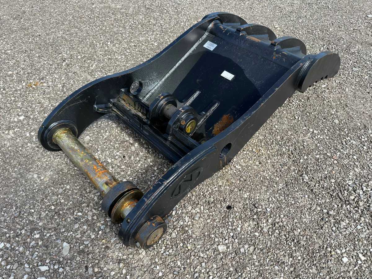 LONG THUMB FOR SY385C (CPLR) Photo 1