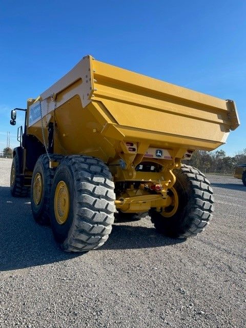 TAILGATE FOR JOHN DEERE 460P Photo 3 Thumbnail