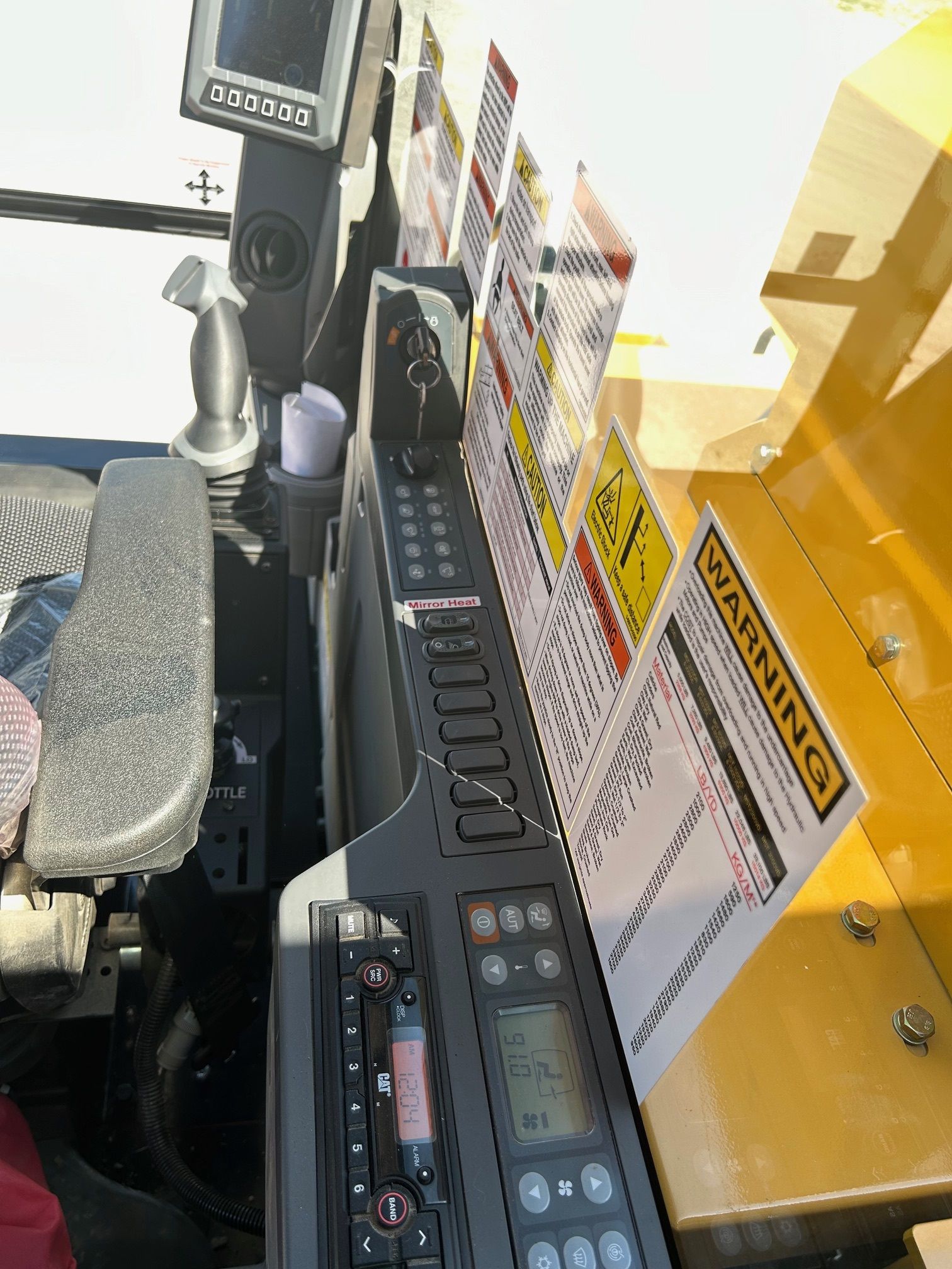 2023 MOROOKA MST 2200VDR Photo 10 Thumbnail