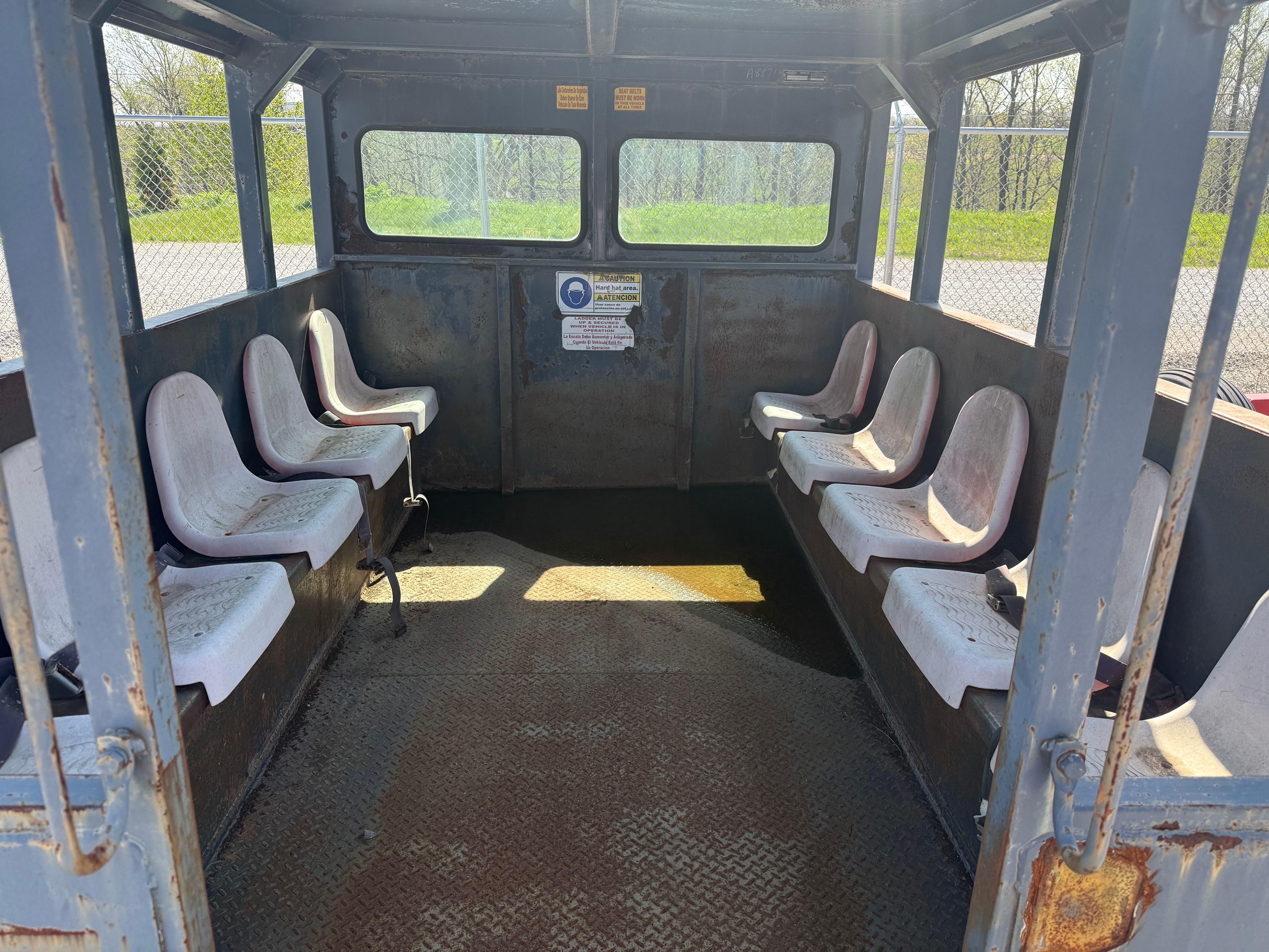 10-MAN PERSONNEL CARRIER, MST 800VD Photo 5 Thumbnail