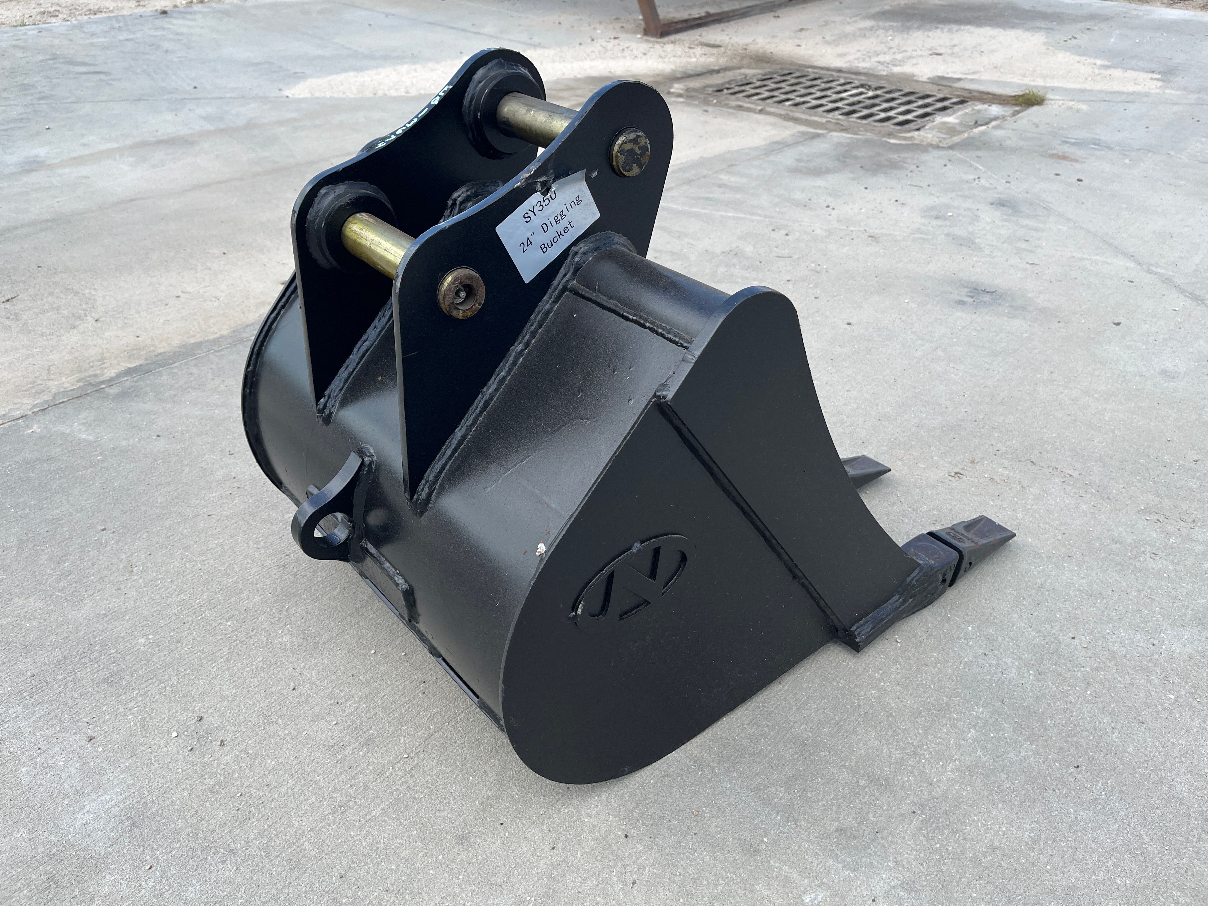 24" BUCKET FOR SY35U Photo 3 Thumbnail