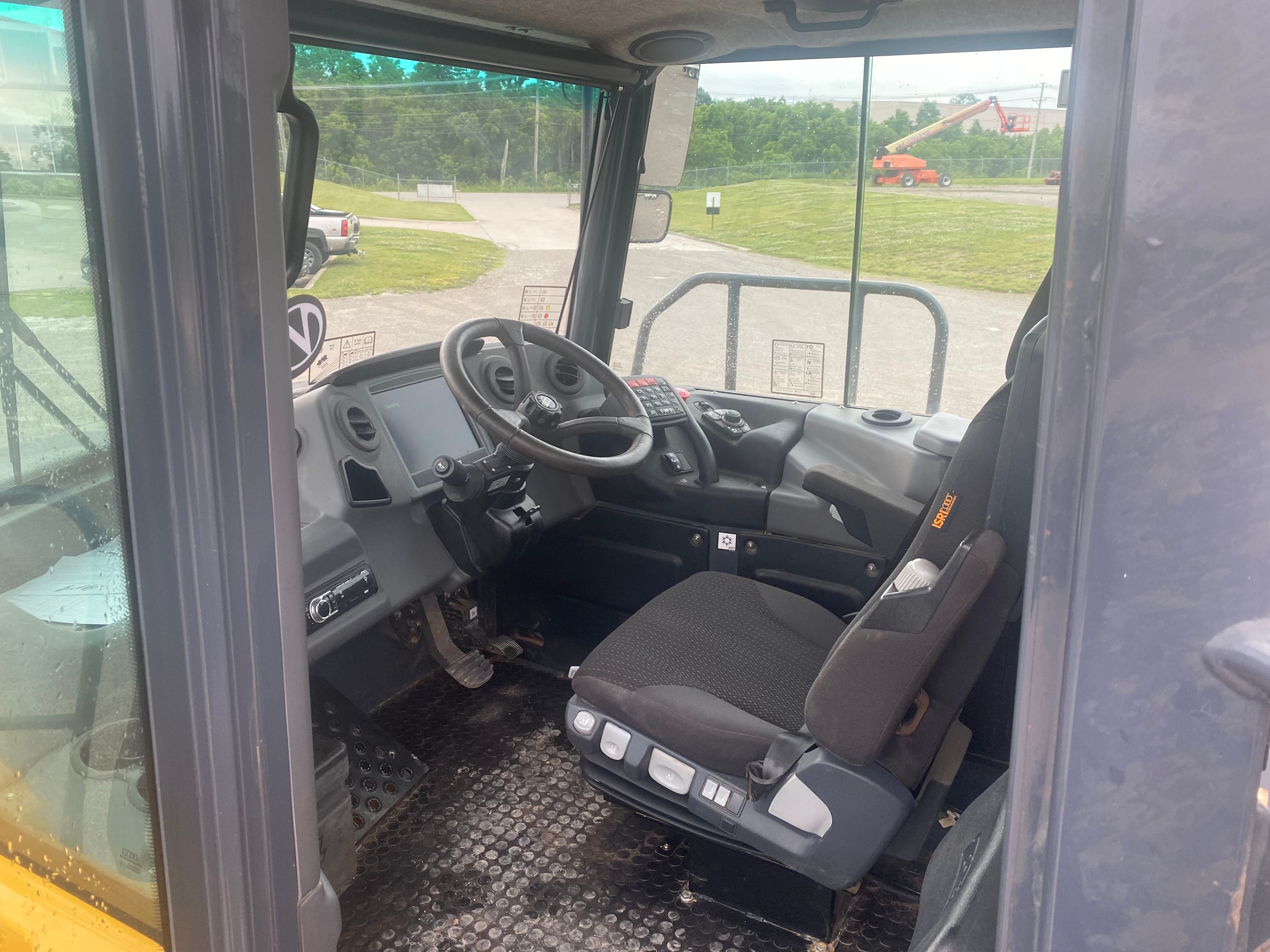 2021 BELL B20E Photo 12 Thumbnail