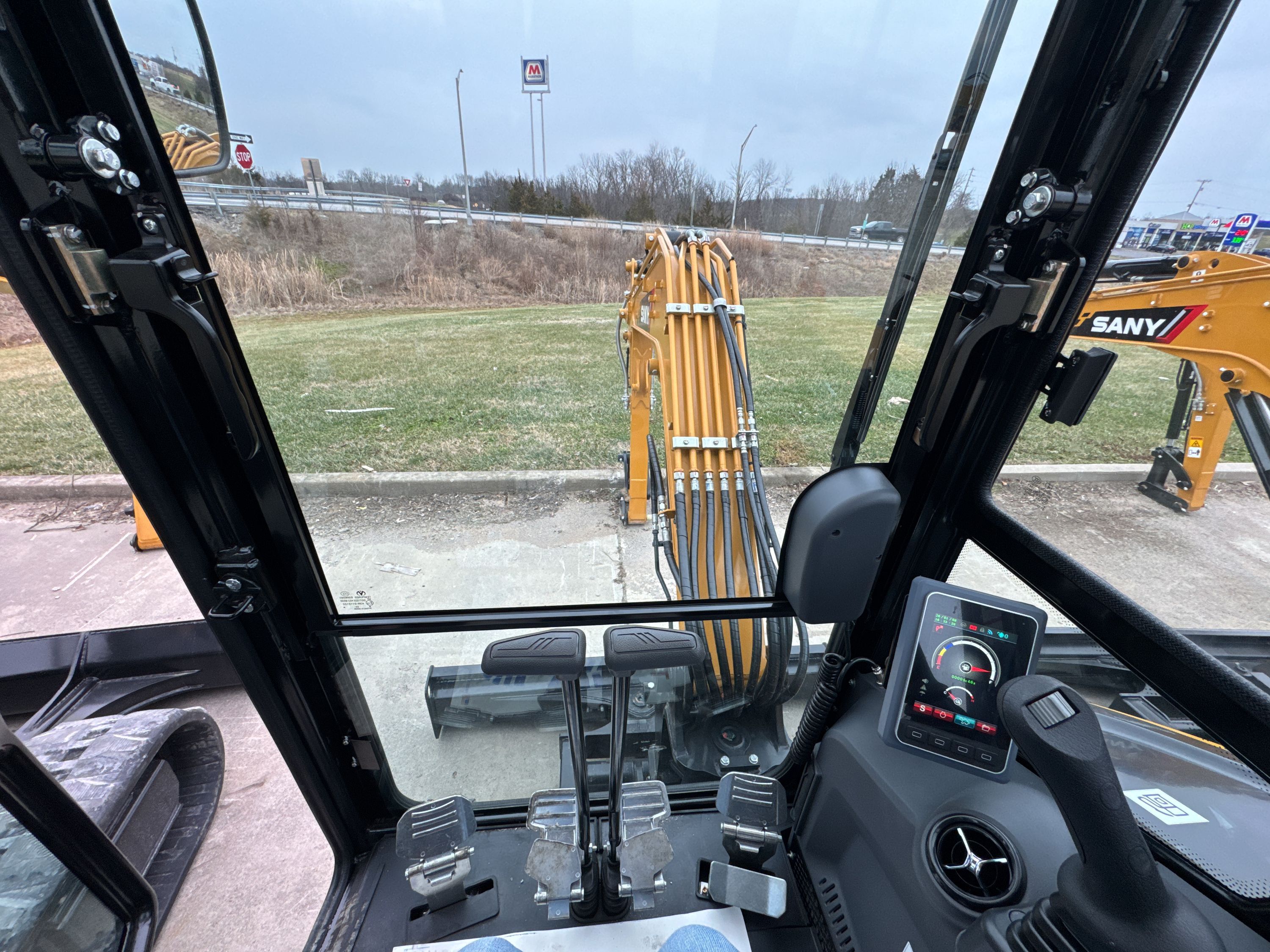 Equipment Photo - EQ14034 Thumbnail