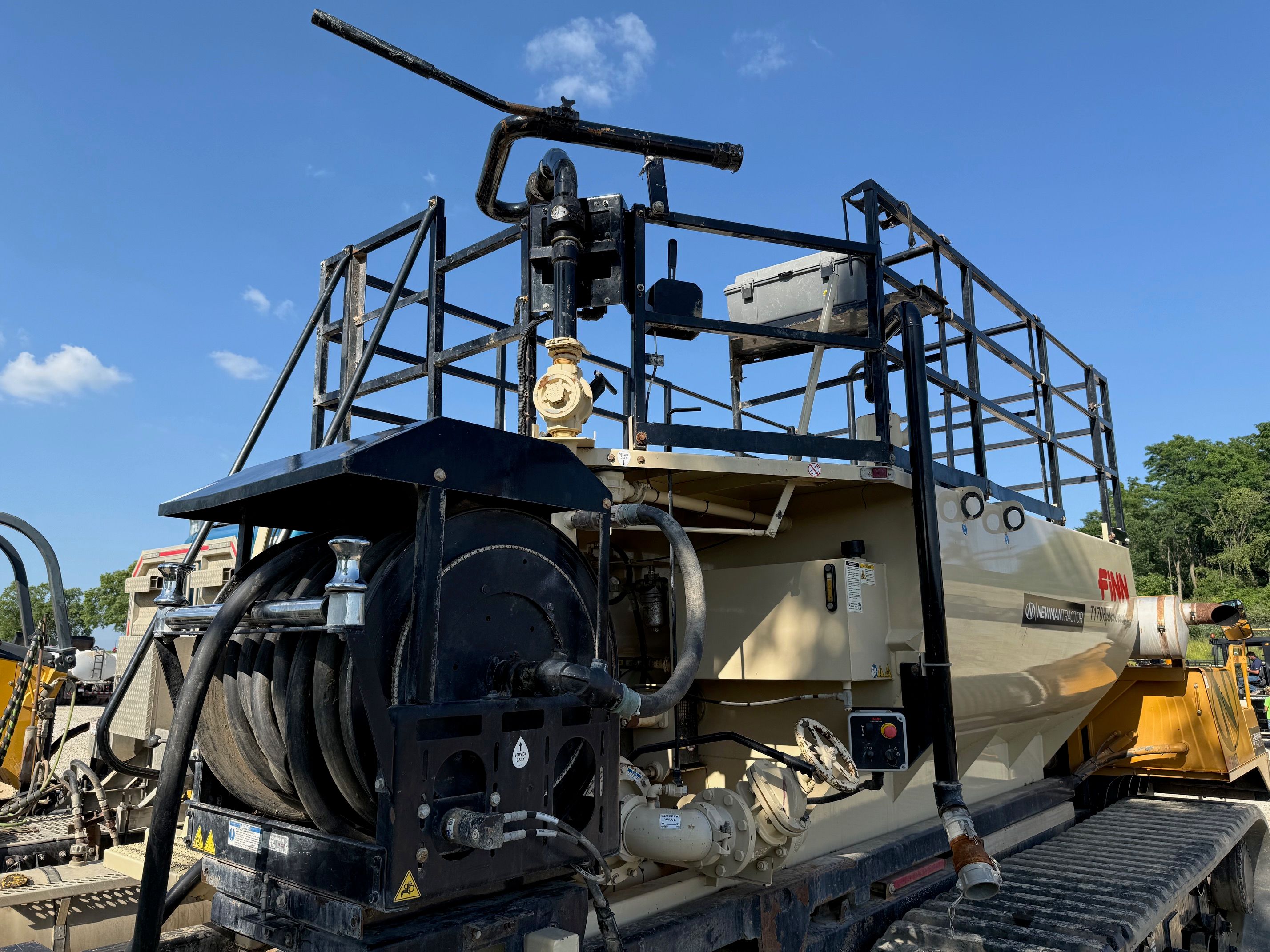 2023 FINN T170 HYDROSEEDER Photo 4 Thumbnail