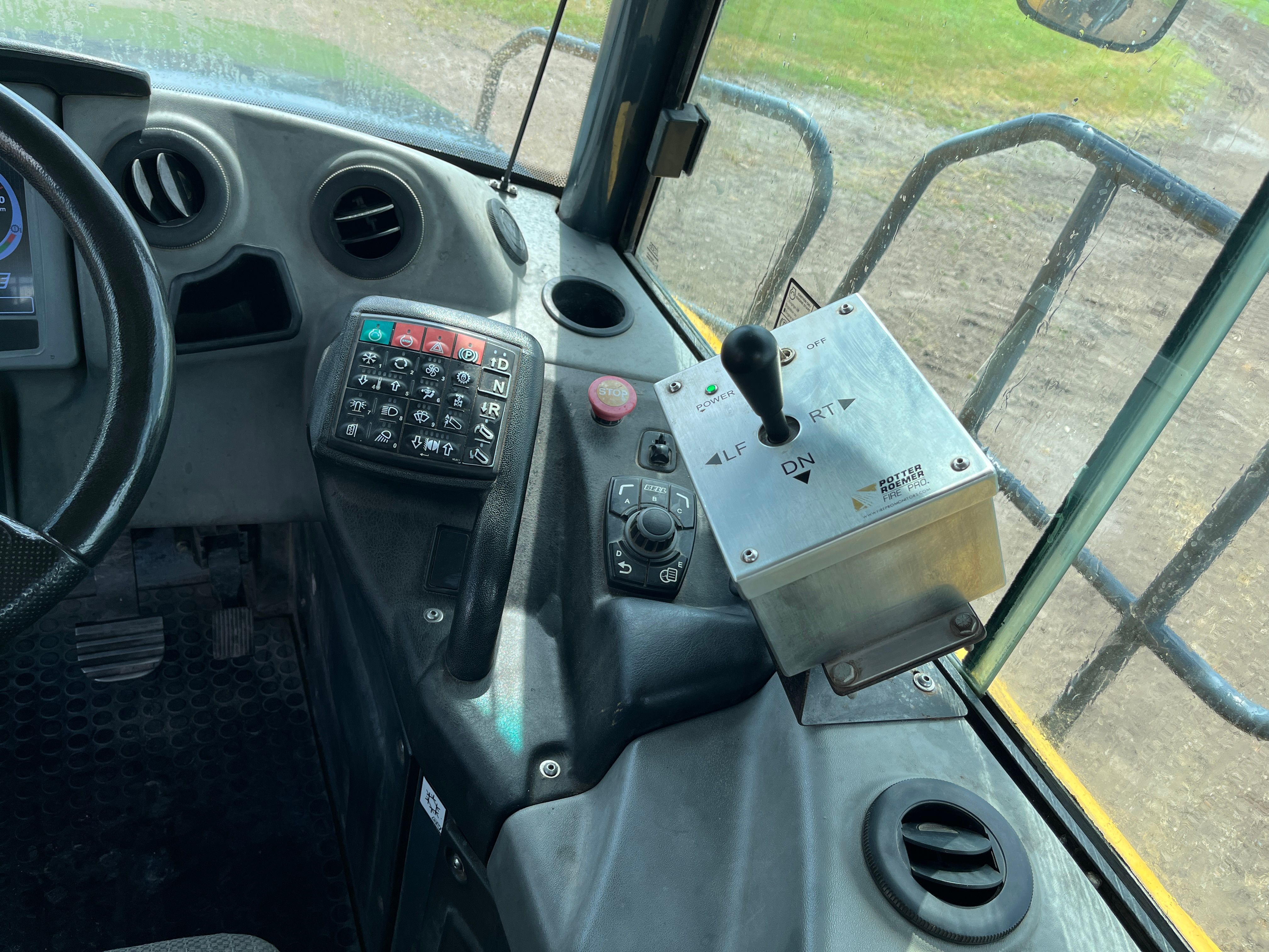 2016 BELL B25E Photo 9 Thumbnail