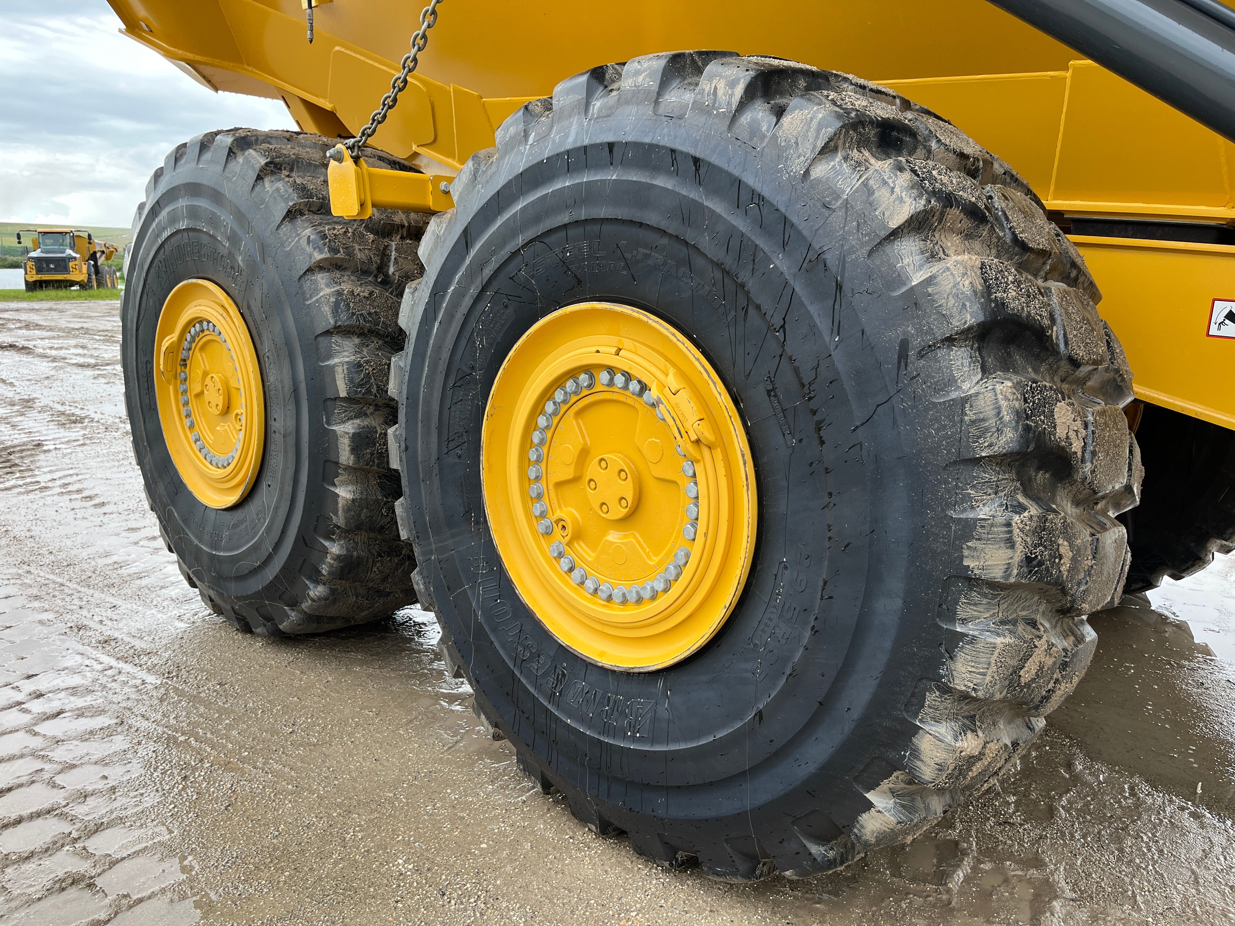 2023 JOHN DEERE 460P Photo 14 Thumbnail