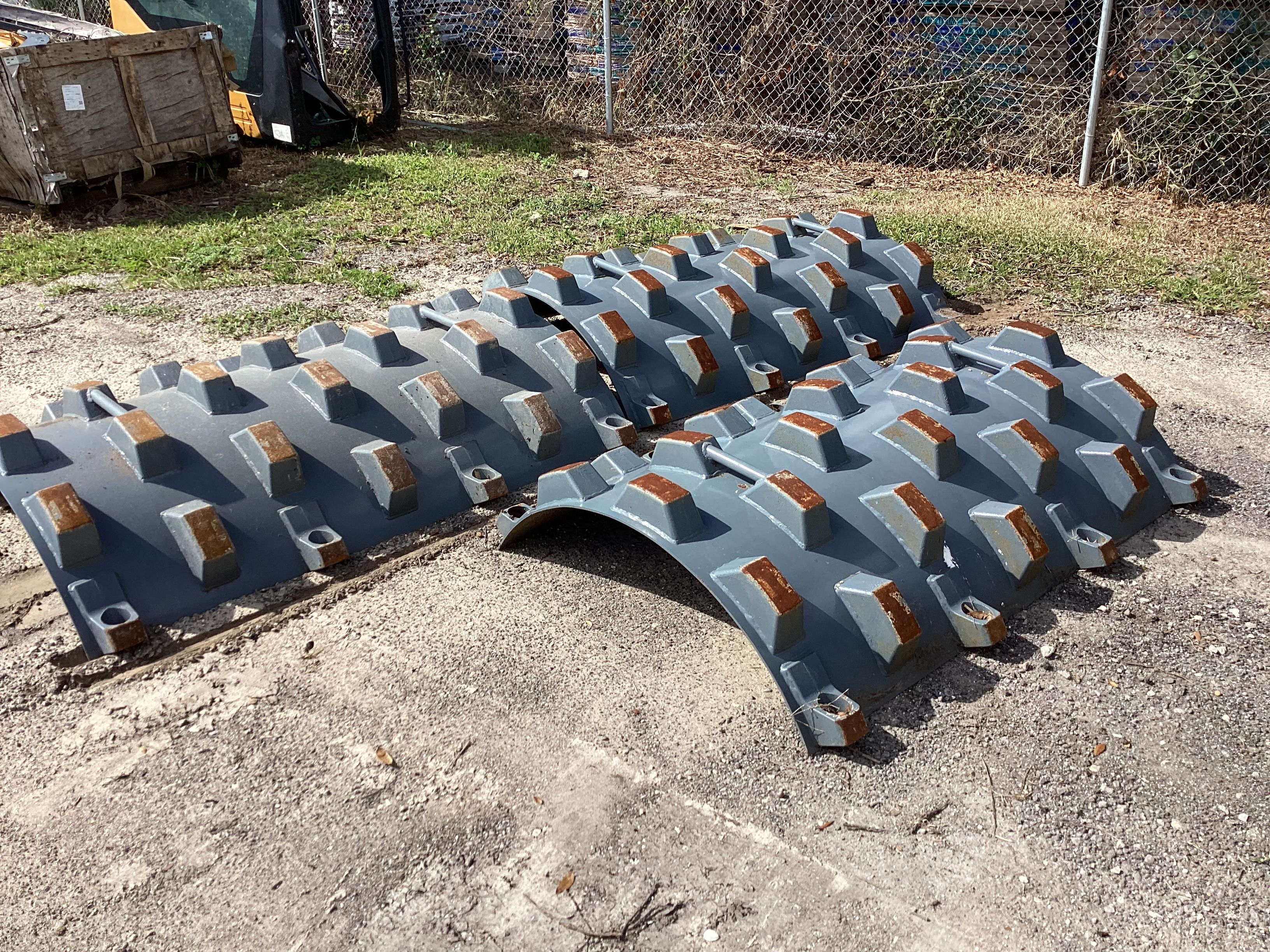 PADFOOT SHELL KIT FOR SSR80 Photo 3 Thumbnail