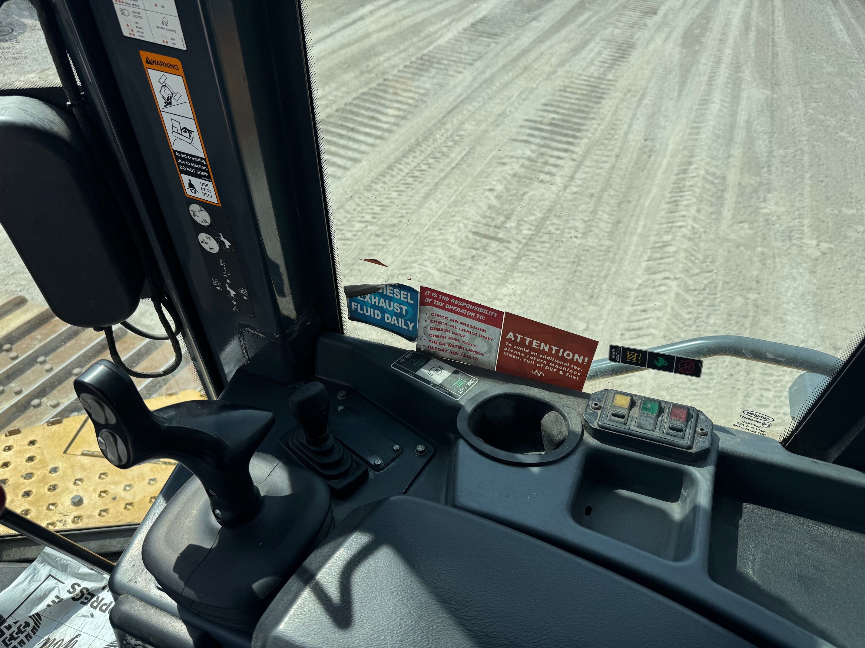 2017 JOHN DEERE 850K WLT Photo 8 Thumbnail