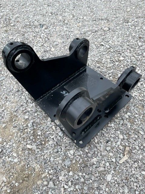 SY95C MOUNT BRACKET FOR 35" MONGO FORESTRY Photo 2 Thumbnail