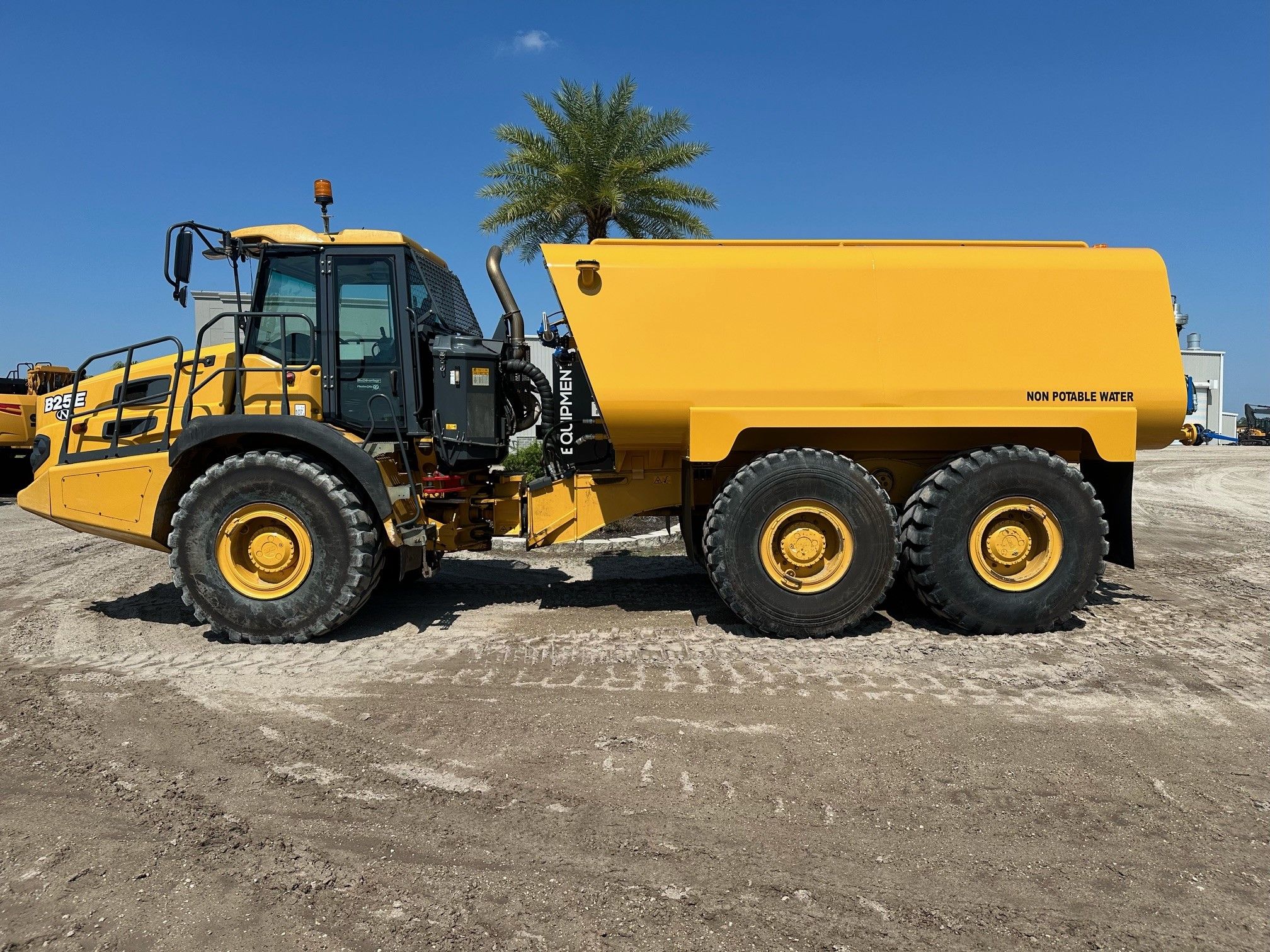 2019 BELL B25E Photo 2 Thumbnail