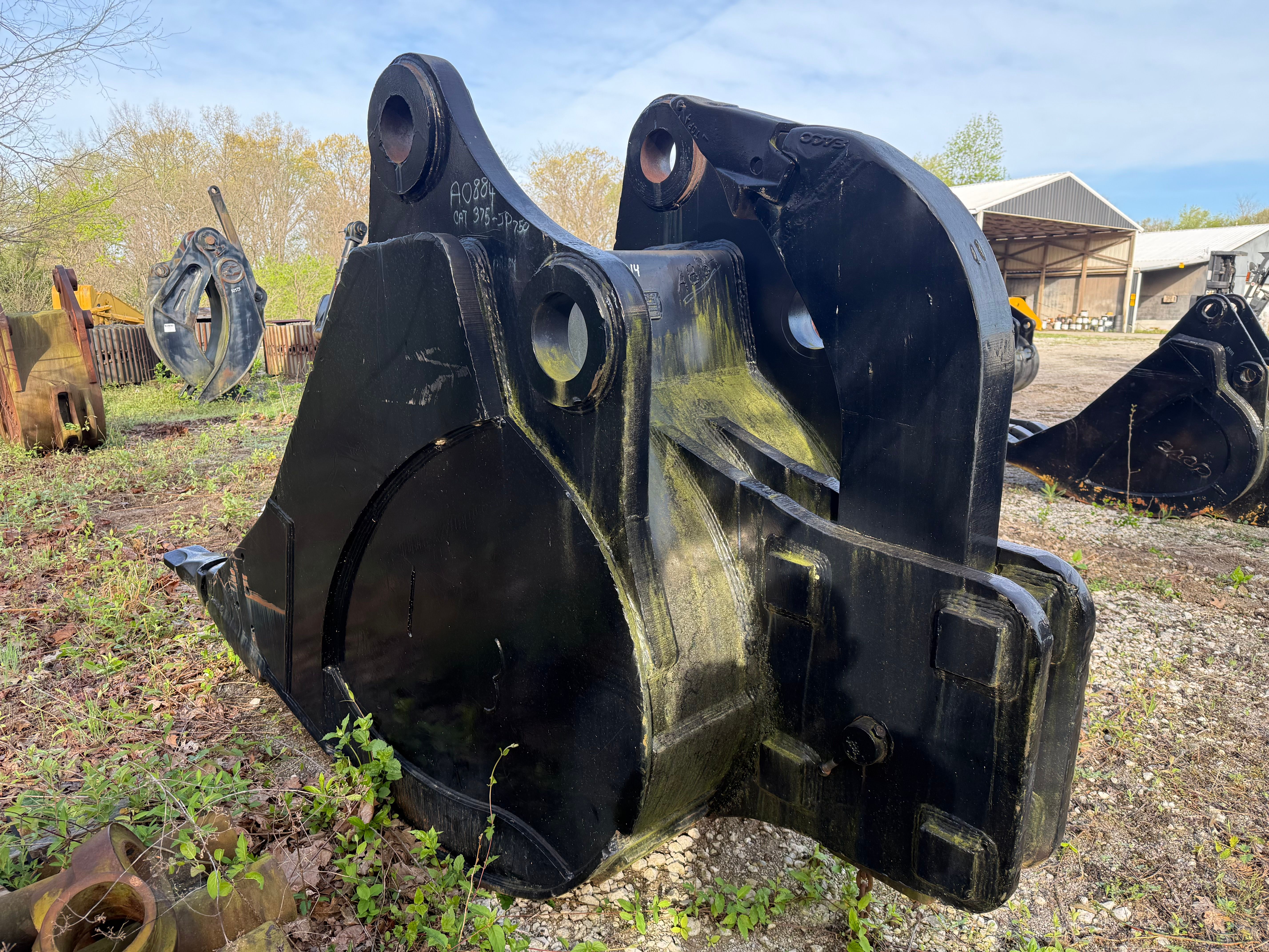 42" EXCAVATOR BUCKET W/Ripper Photo 2 Thumbnail