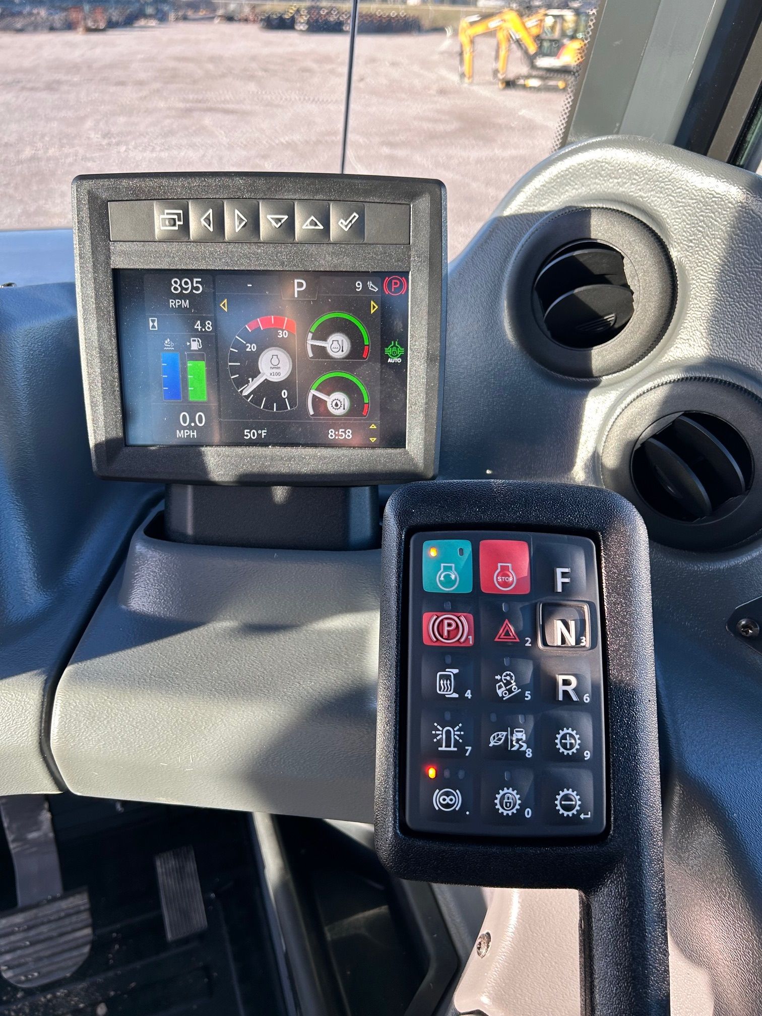 2023 JOHN DEERE 460P Photo 10 Thumbnail