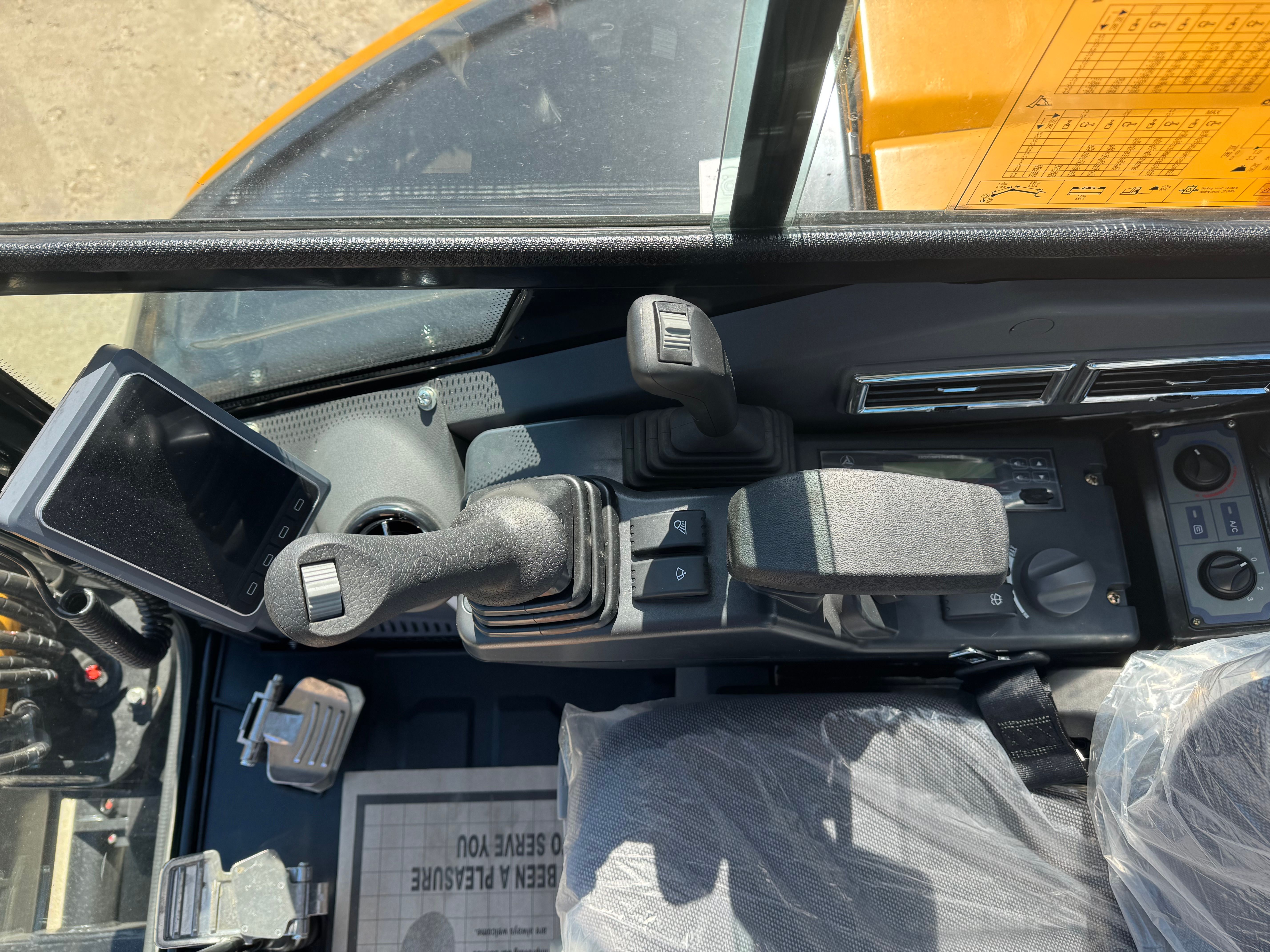 2025 SANY SY35U-CAB Photo 6 Thumbnail