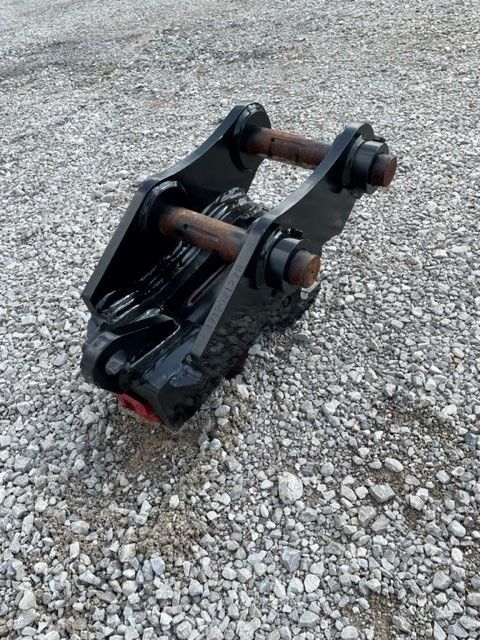 HYDRAULIC QUICK COUPLER FOR SY60C Photo 1 Thumbnail