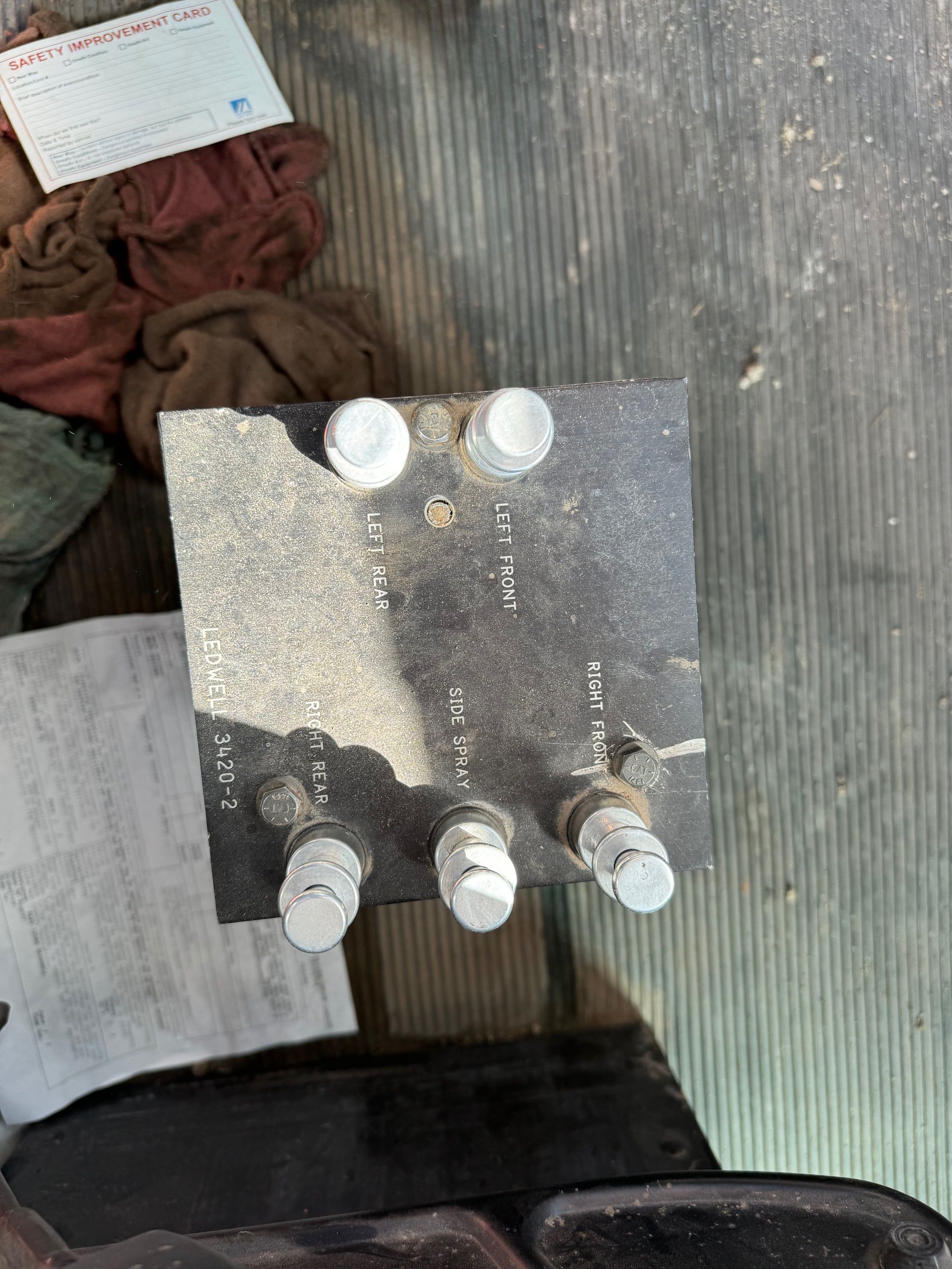 2022 PETERBILT 348 WATER Photo 8 Thumbnail