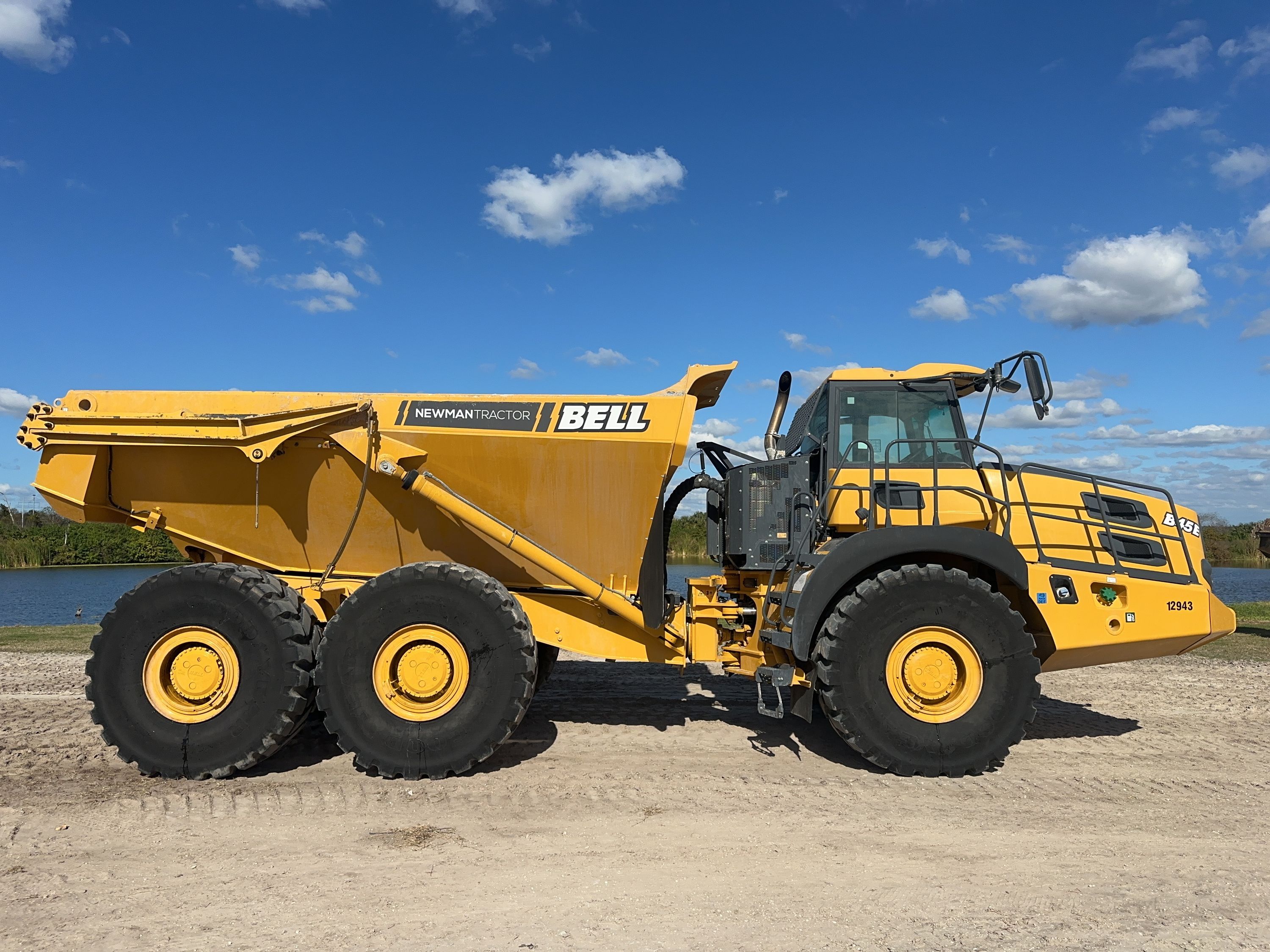 2025 BELL B45E Photo 2 Thumbnail