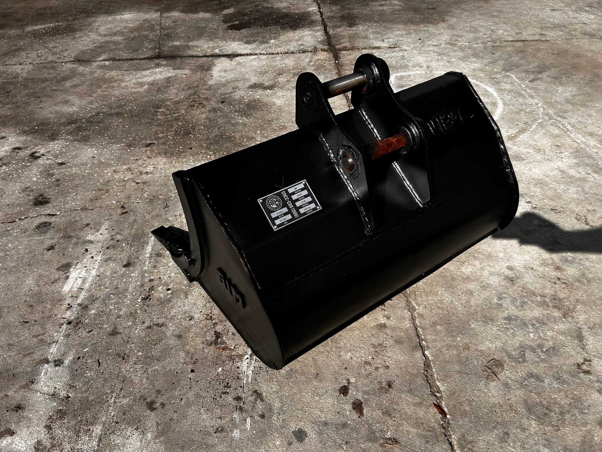 36" BUCKET FOR SY35U Photo 2 Thumbnail