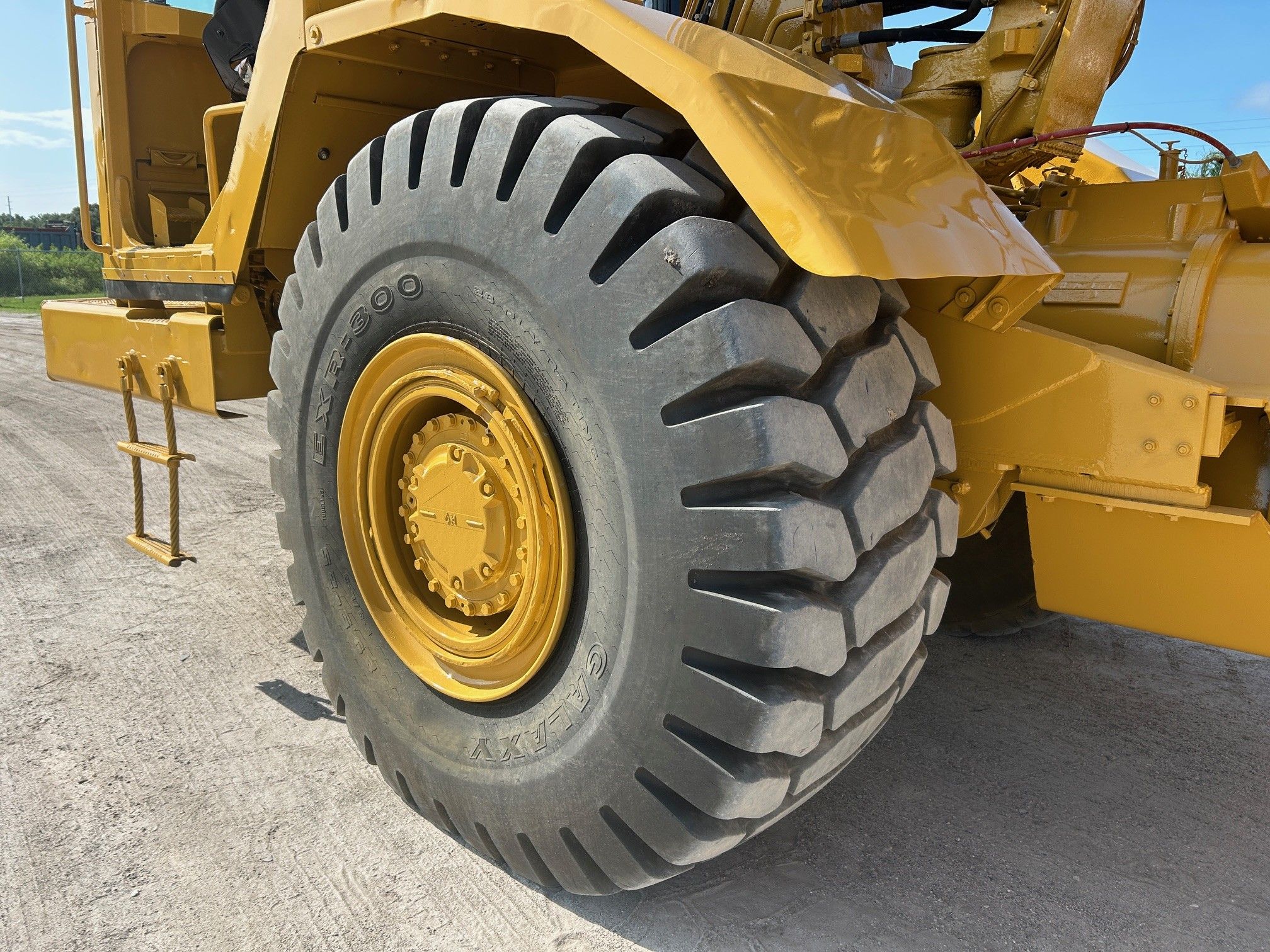 1990 CAT 615C Photo 10 Thumbnail