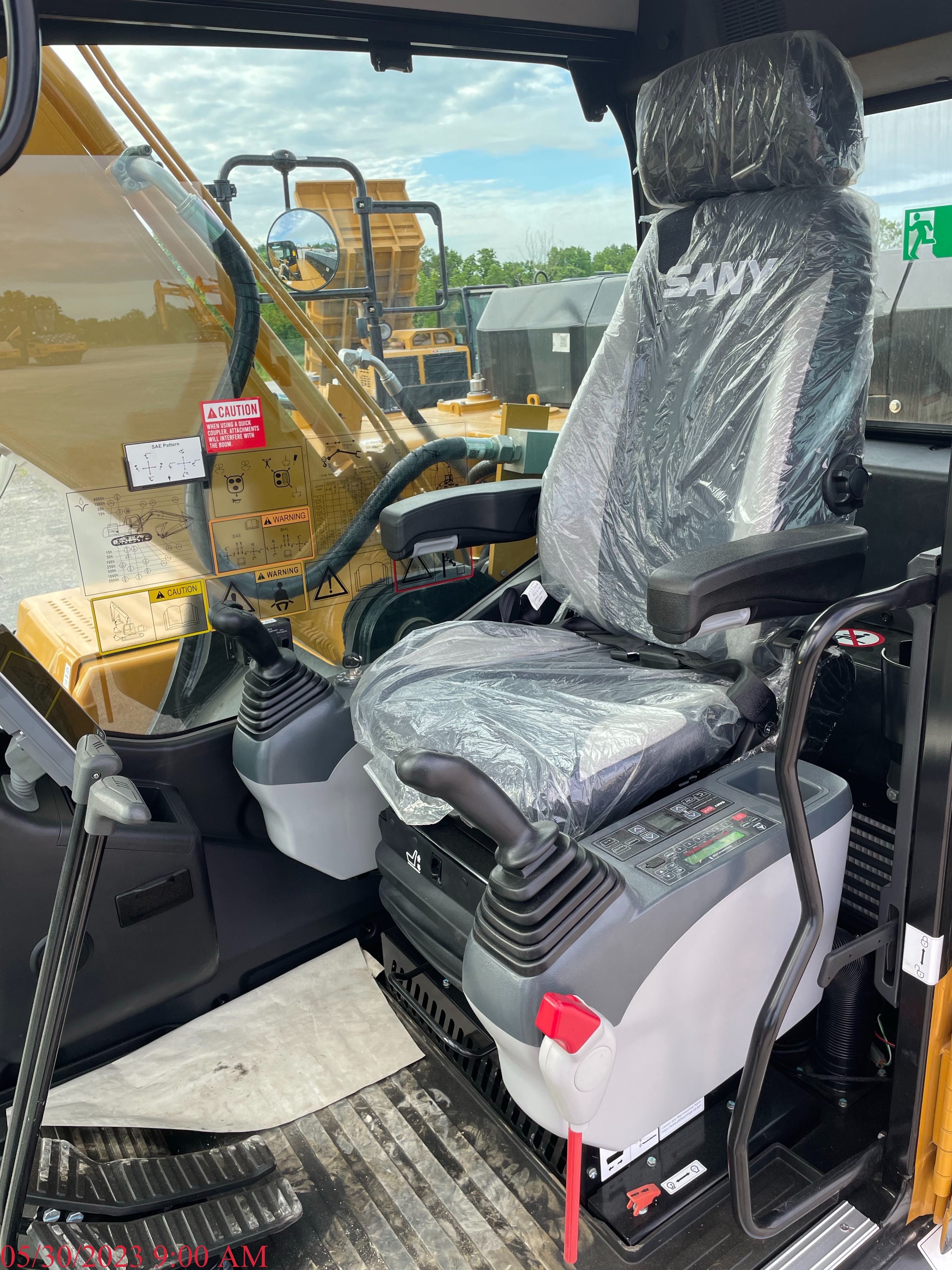 2022 SANY SY265C Photo 8 Thumbnail