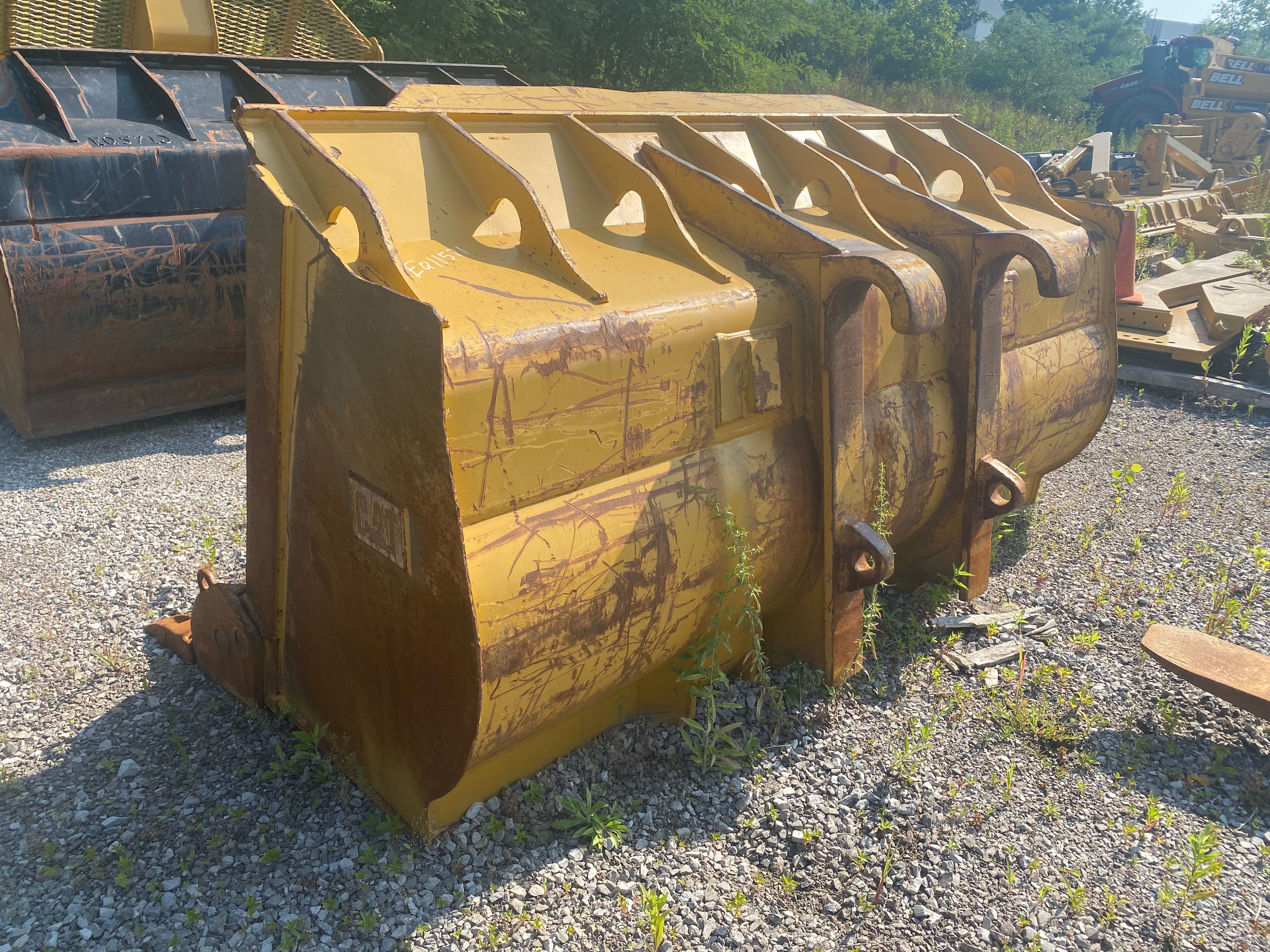 CAT 963K CRAWLER LOADER BUCKET FOR COUPLER Photo 1 Thumbnail
