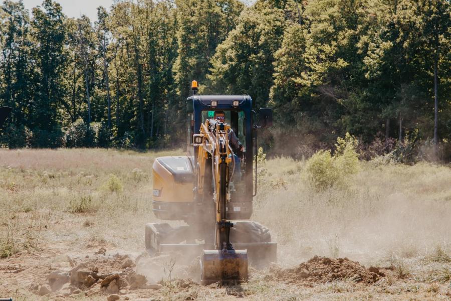 How Much Does A Mini Excavator Weigh Choosing The Right Size Newman how-much-does-a-mini-excavator-weigh-choosing-the-right-size-newman