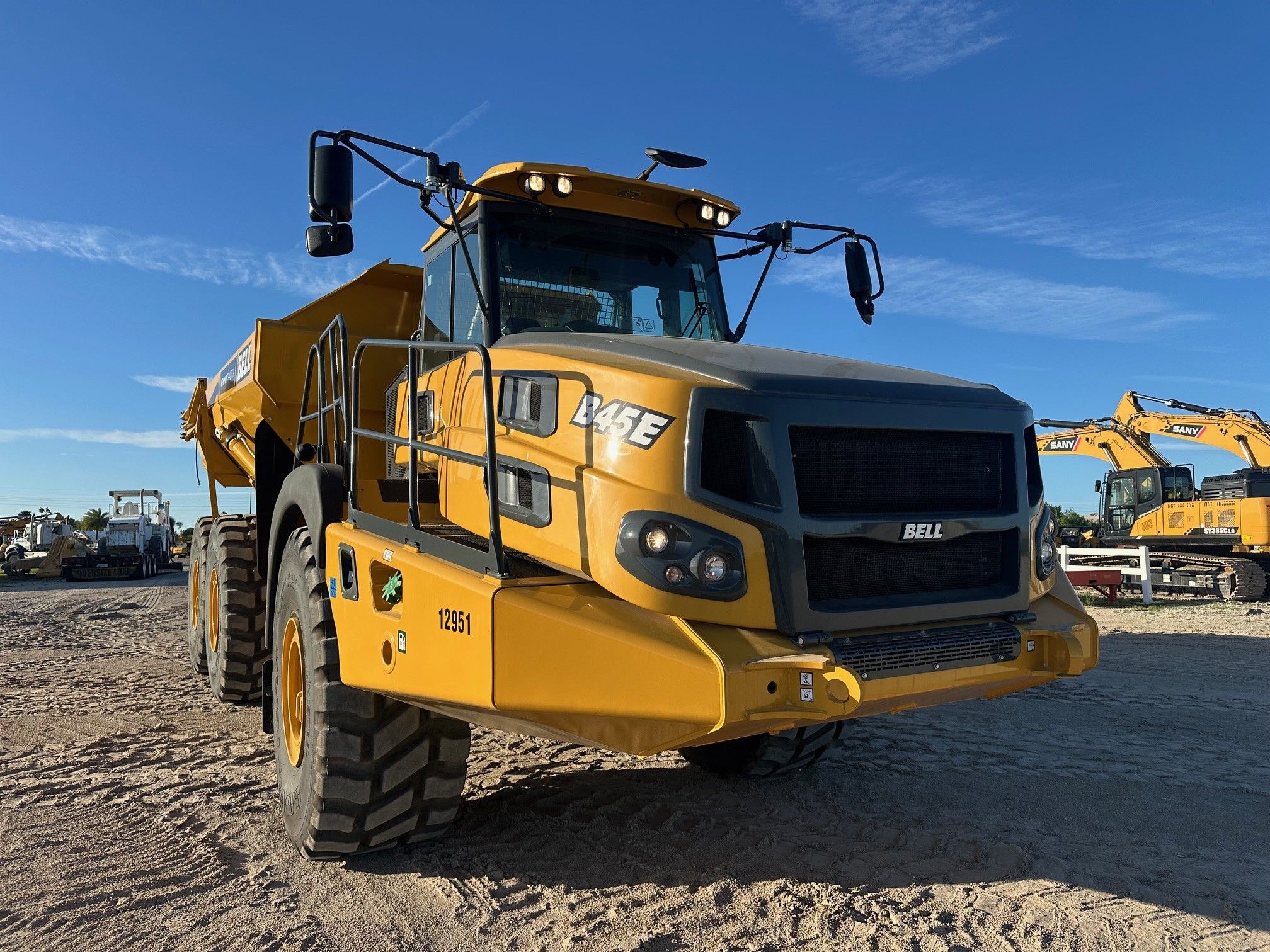 2025 BELL B45E Photo 6 Thumbnail