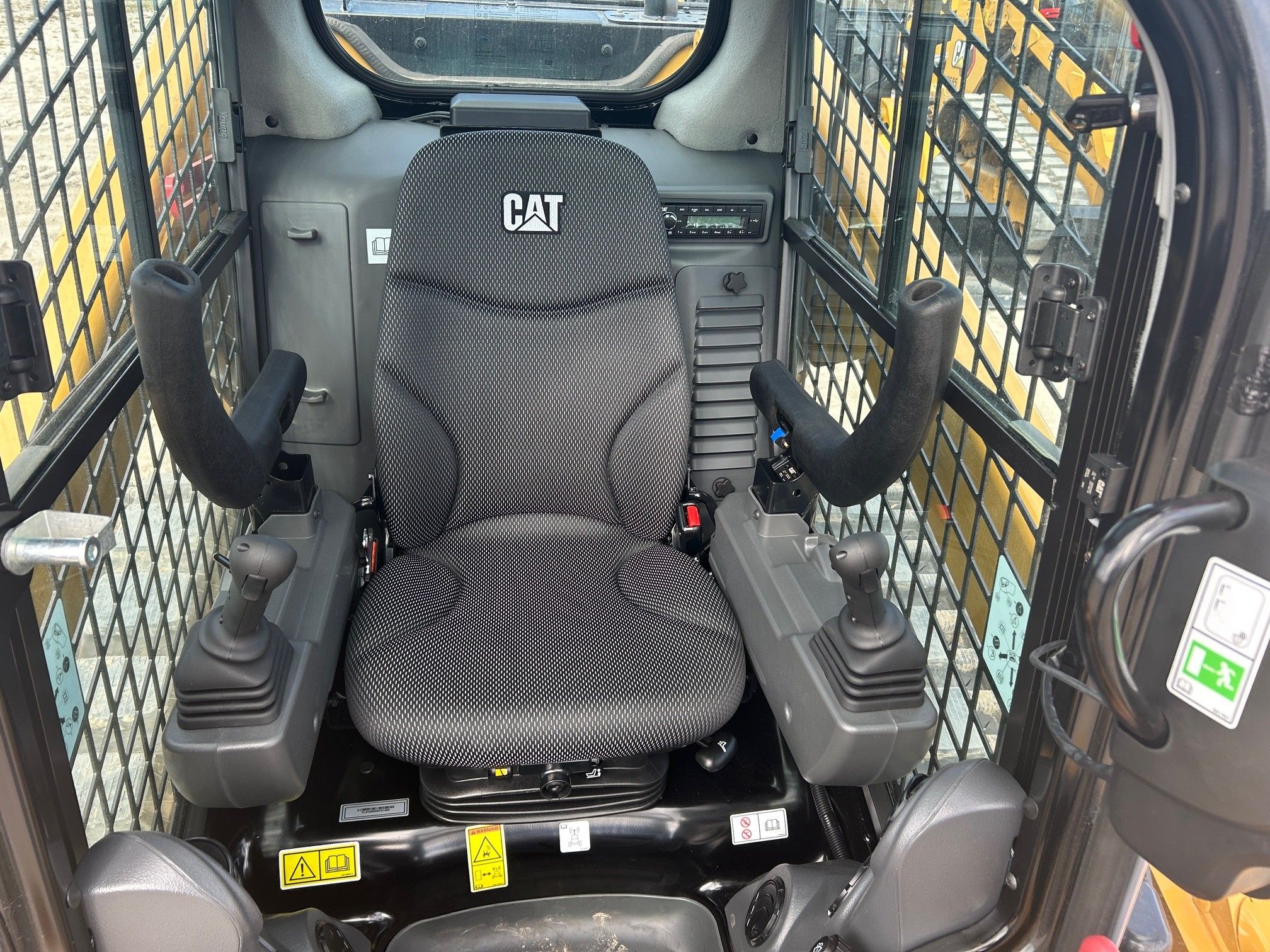 2024 CAT 299D3 Photo 7 Thumbnail