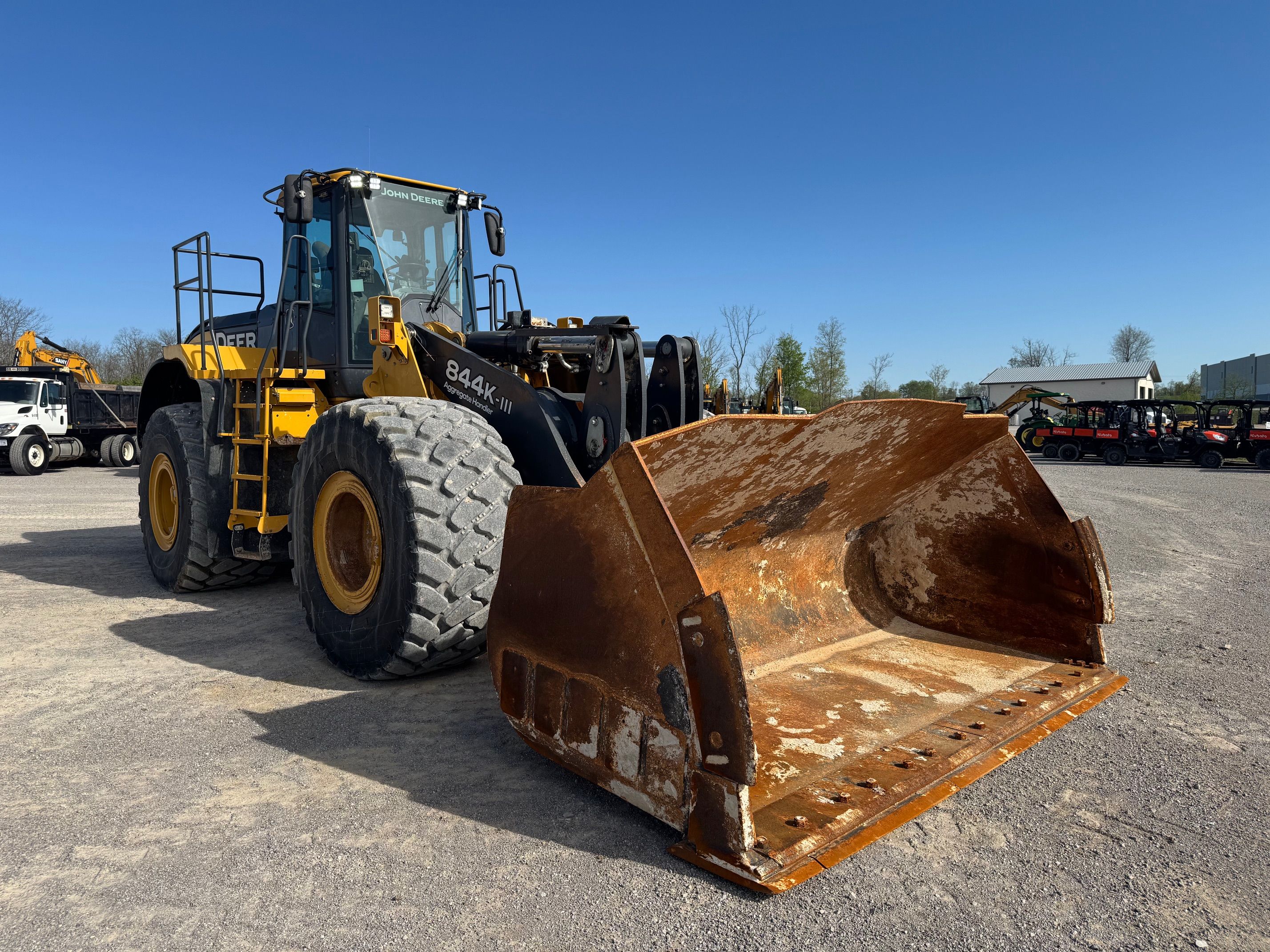 2017 JOHN DEERE 844K Photo 4 Thumbnail