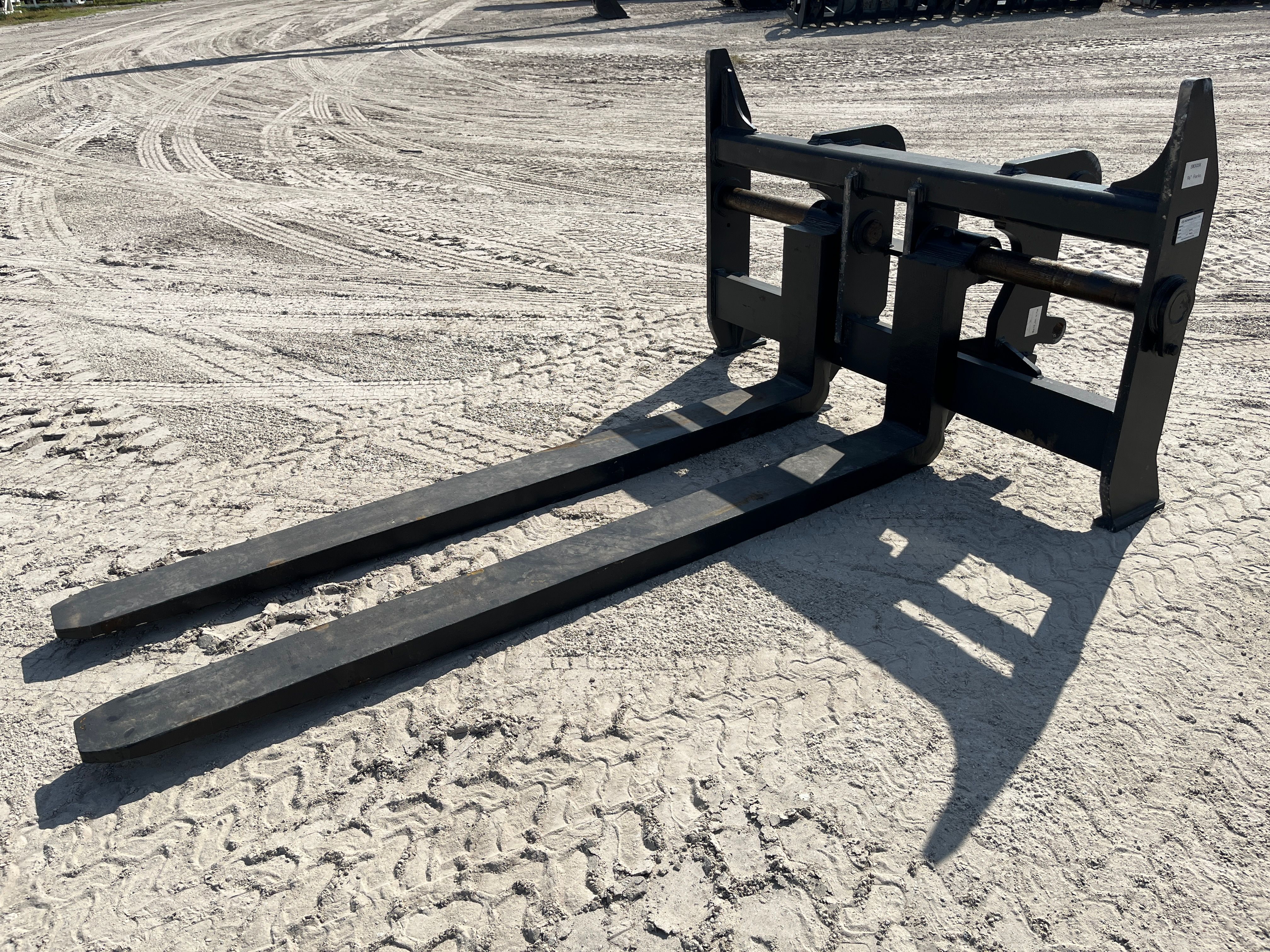 96" FORKS FOR JRB416 COUPLER Photo 1 Thumbnail