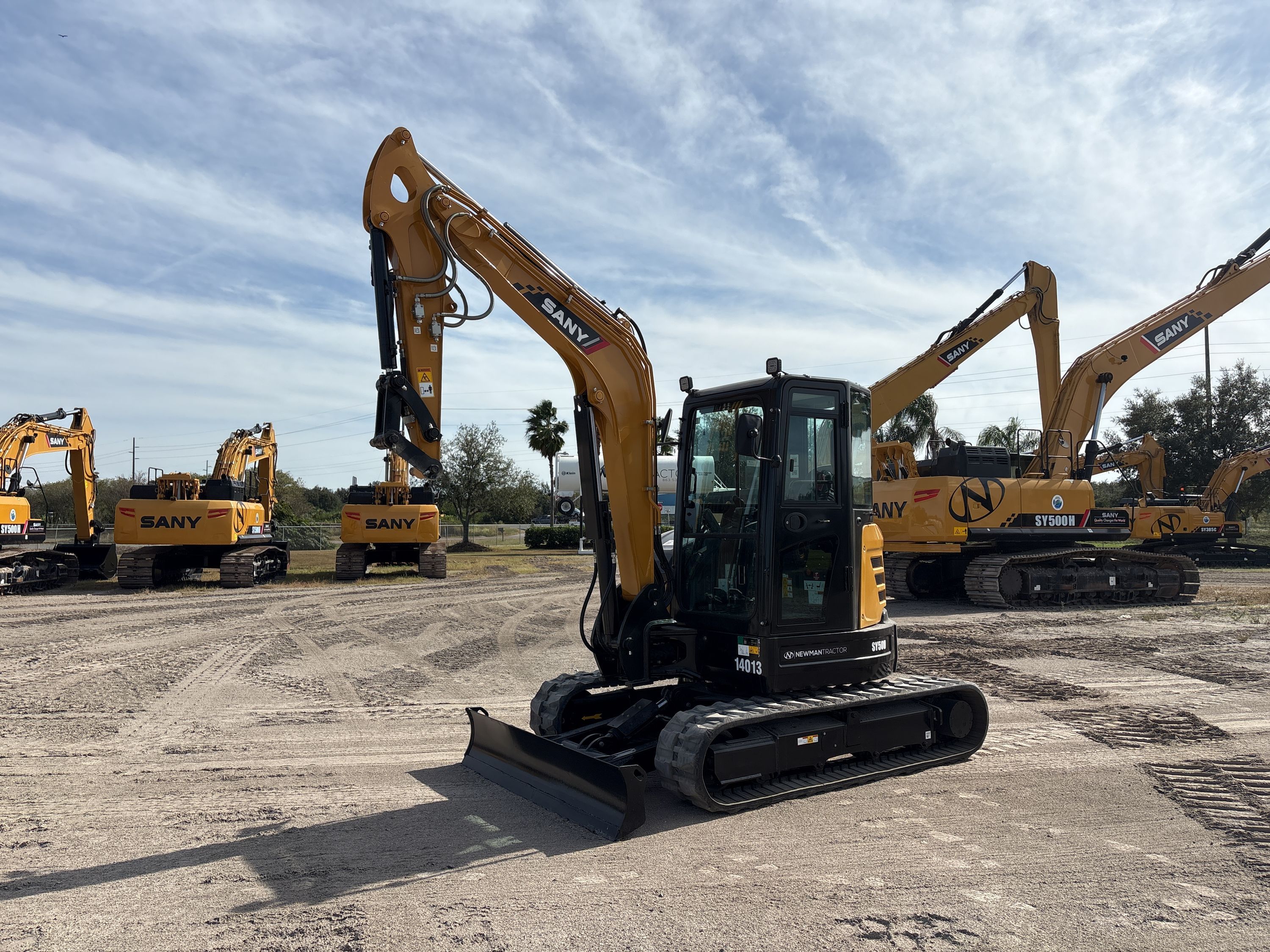 2025 SANY SY50U Photo 7 Thumbnail