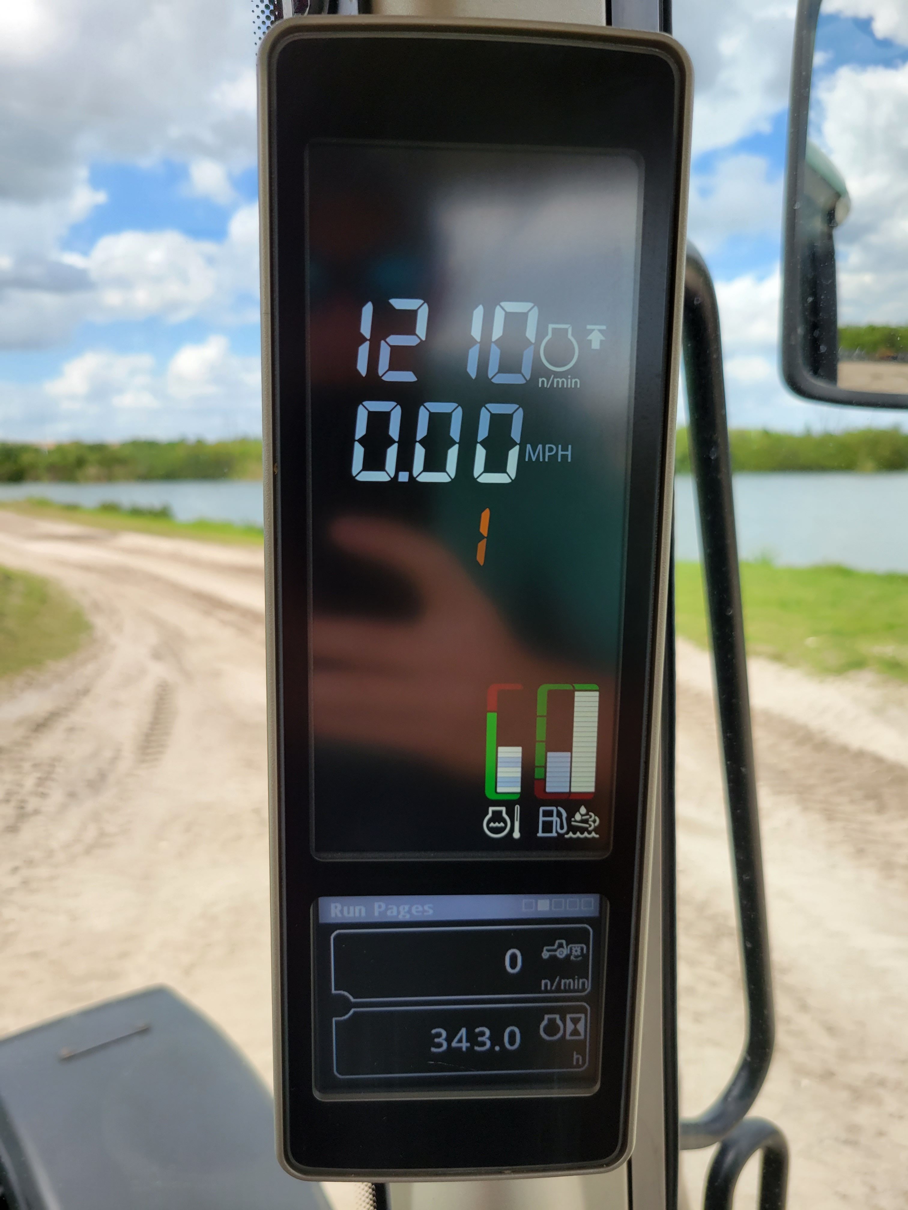 2021 JOHN DEERE 6130M Photo 11 Thumbnail