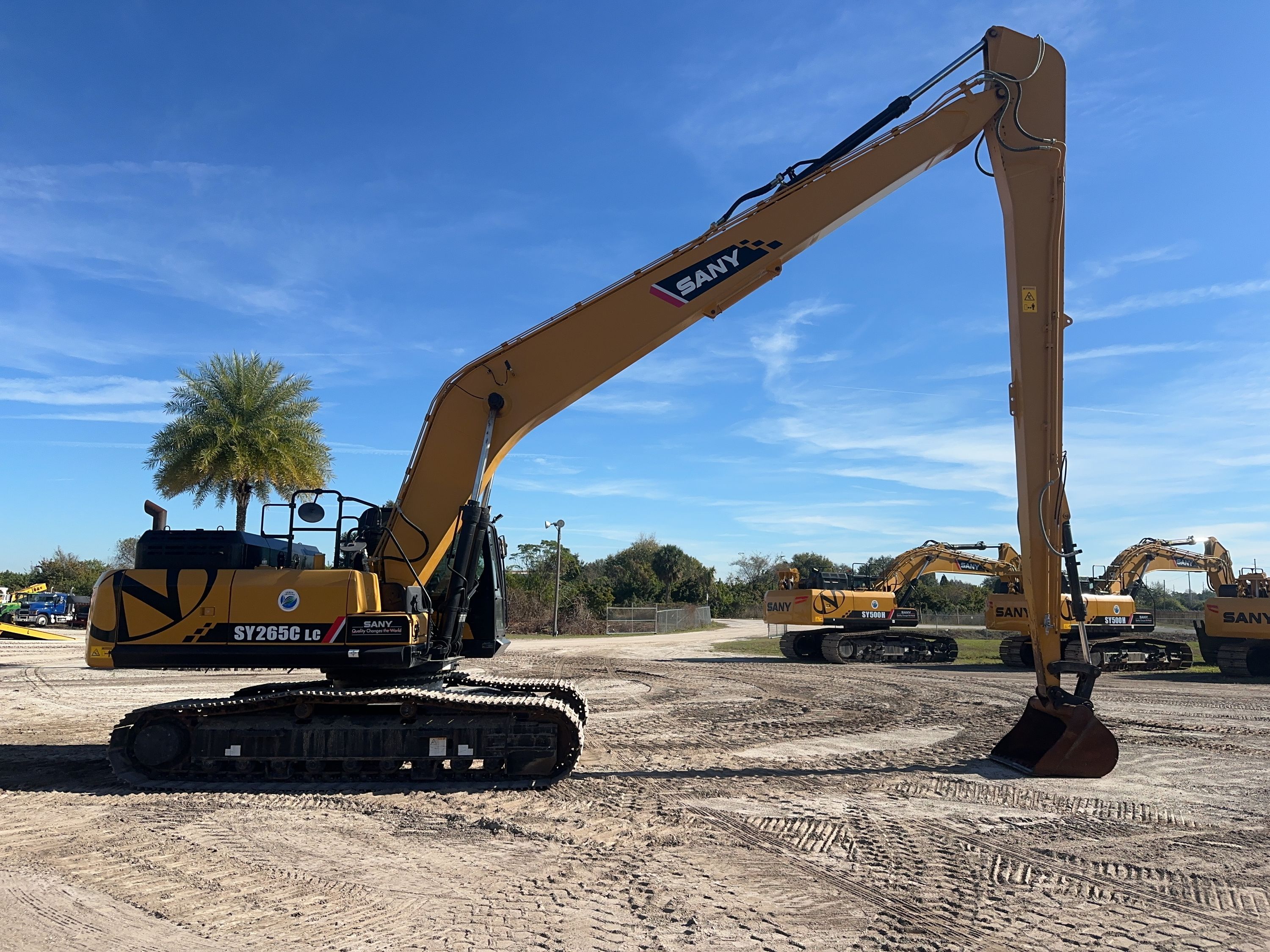2023 SANY SY265C LR Photo 2 Thumbnail
