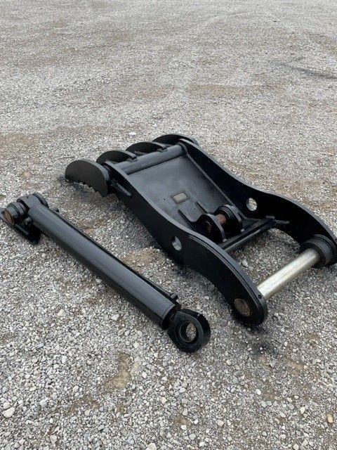 THUMB FOR SY365C (FOR USE W/ QUICK COUPLER) Photo 2 Thumbnail