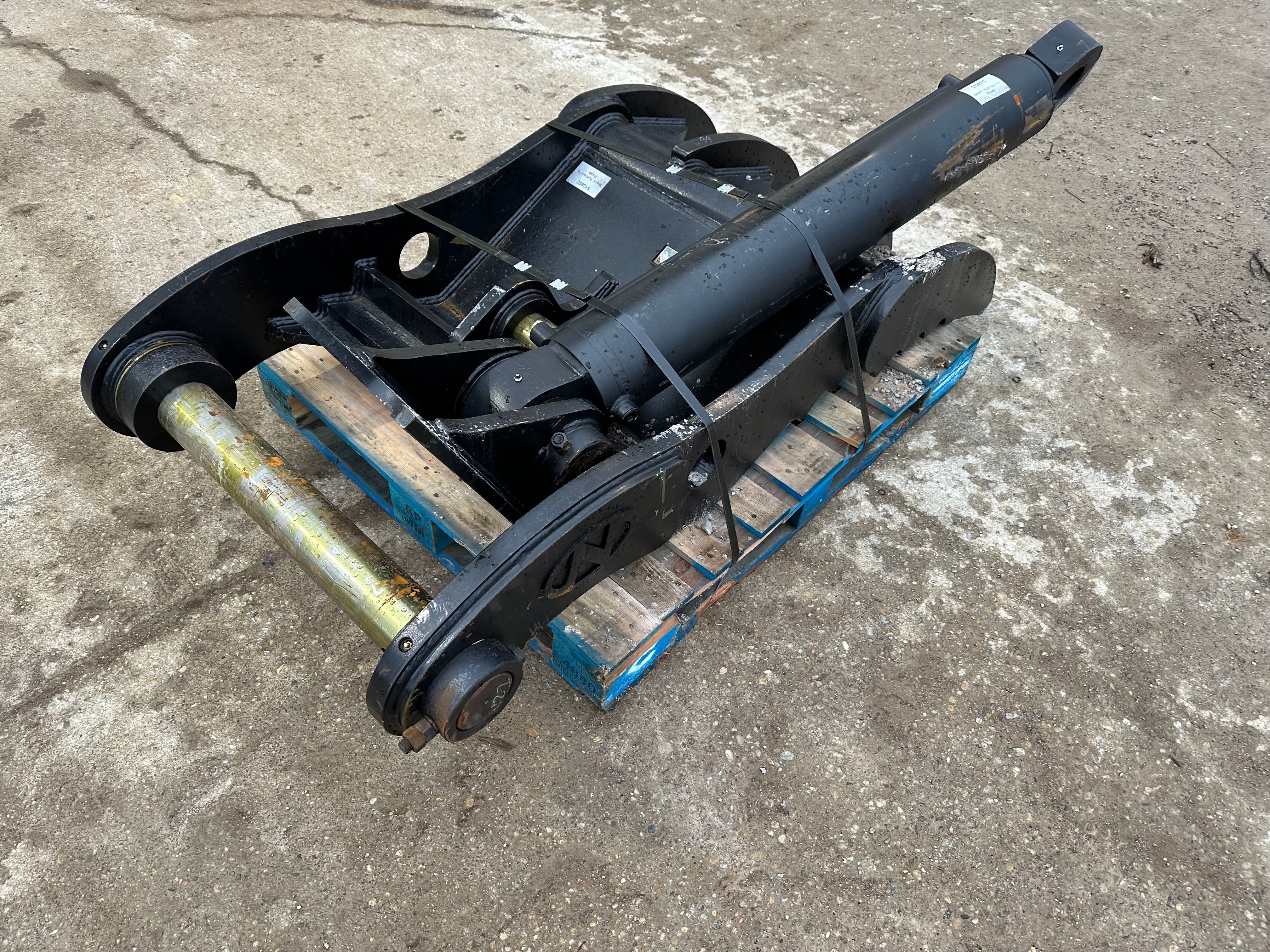 SHORT THUMB FOR SY385C (NO CPLR) Photo 3 Thumbnail