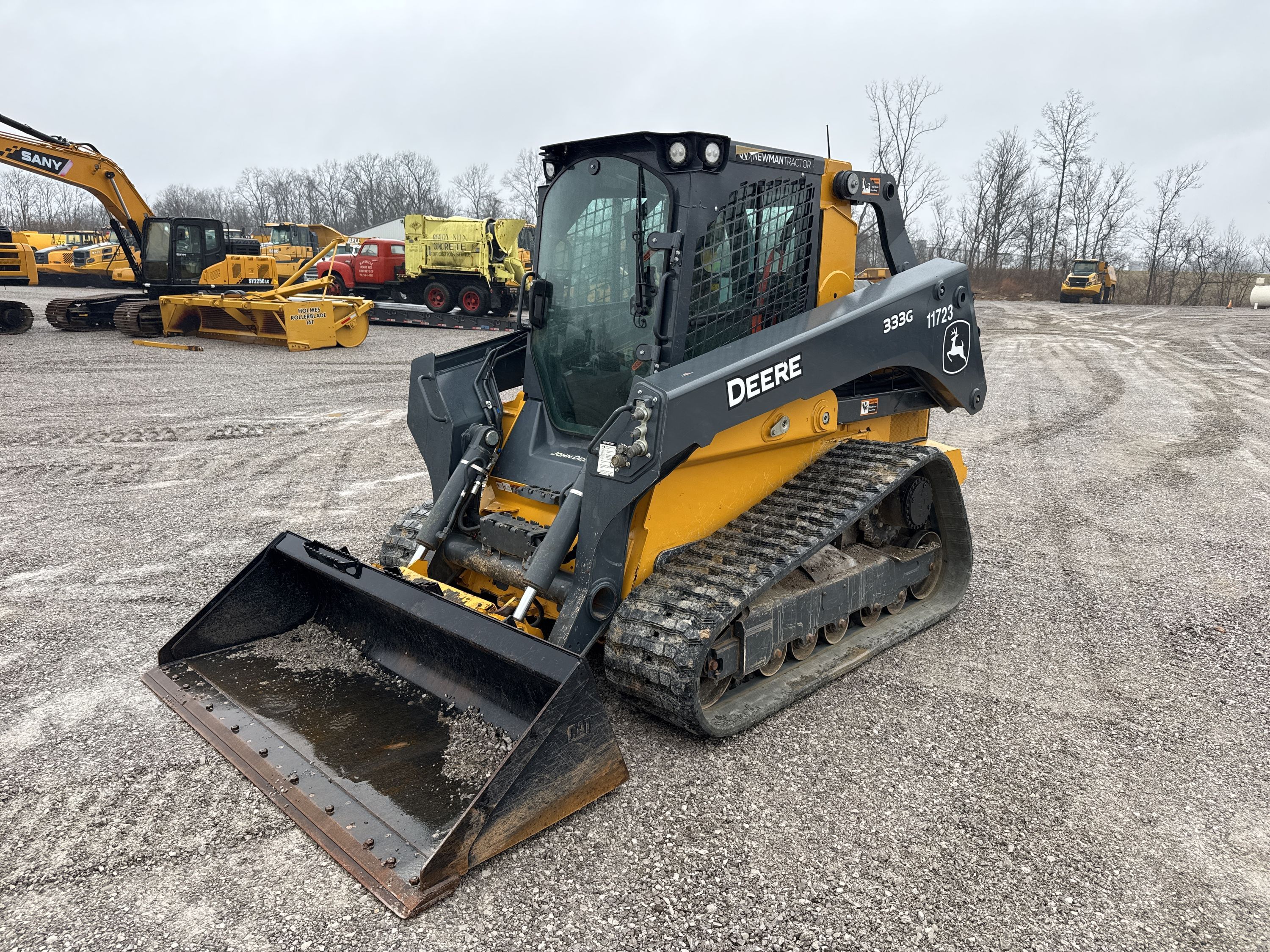 2024 JOHN DEERE 333G Photo 1 Thumbnail