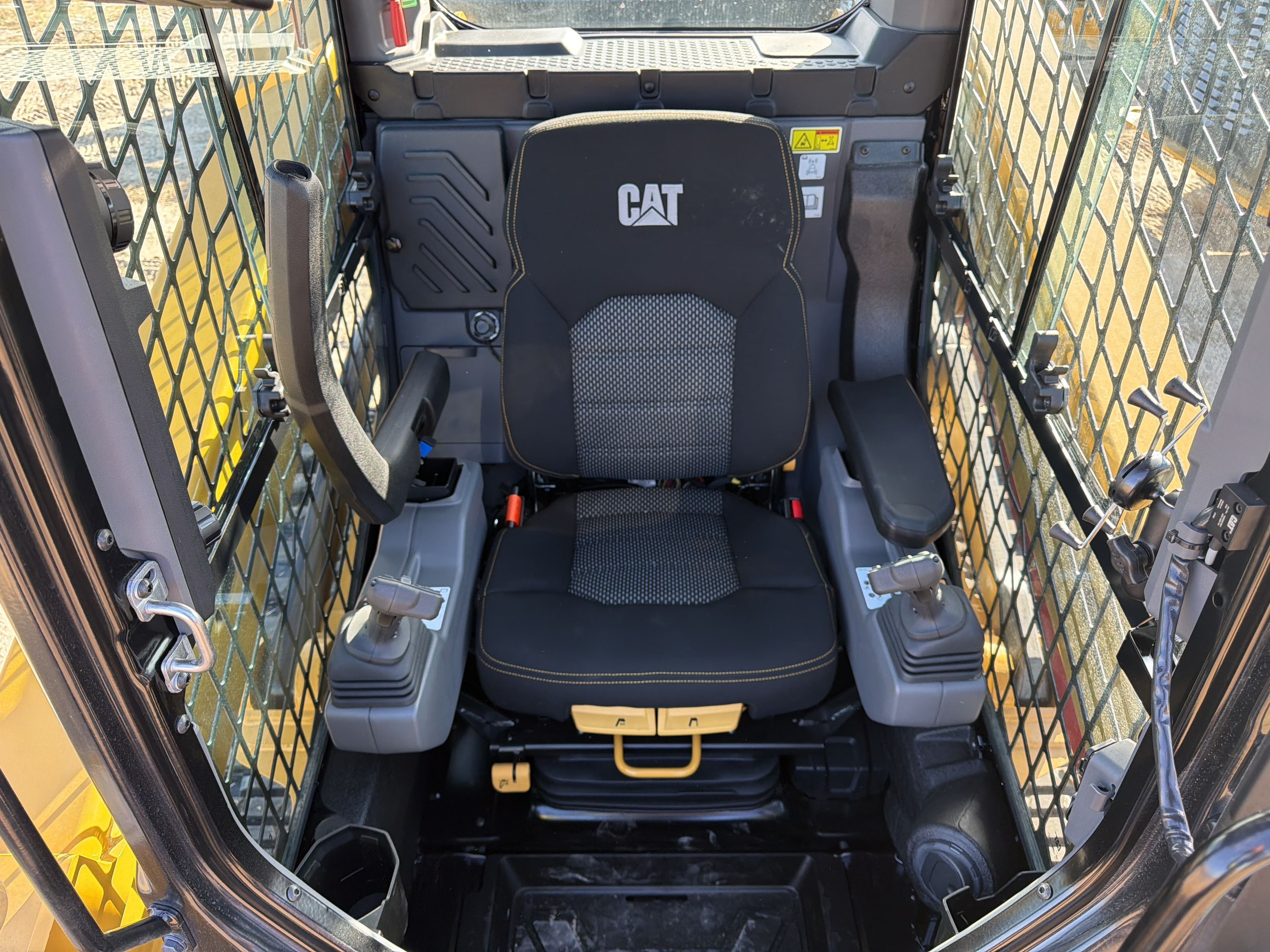 Equipment Photo - EQ14701 Thumbnail