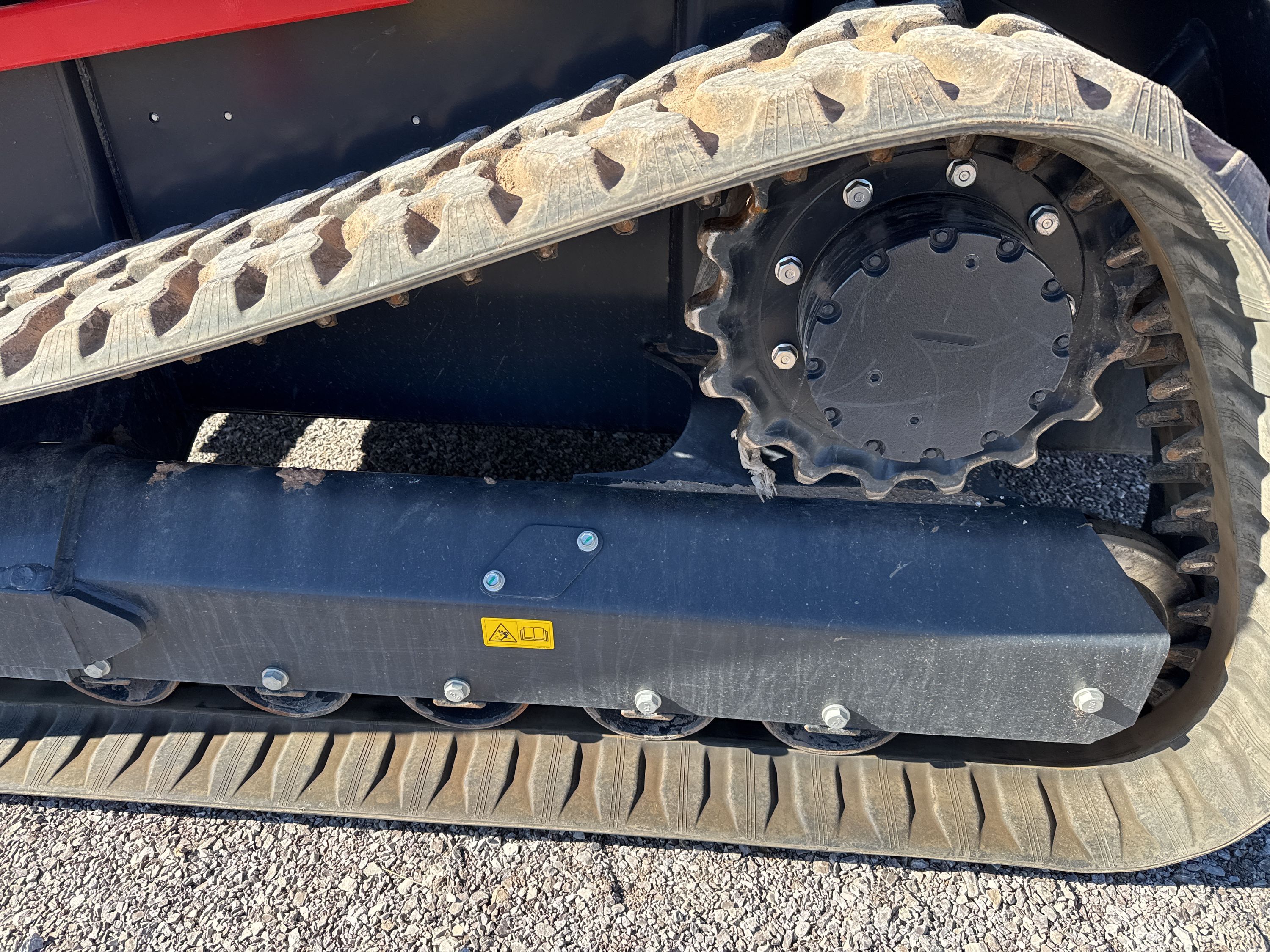 2024 KUBOTA SVL97-2HFC Photo 13 Thumbnail