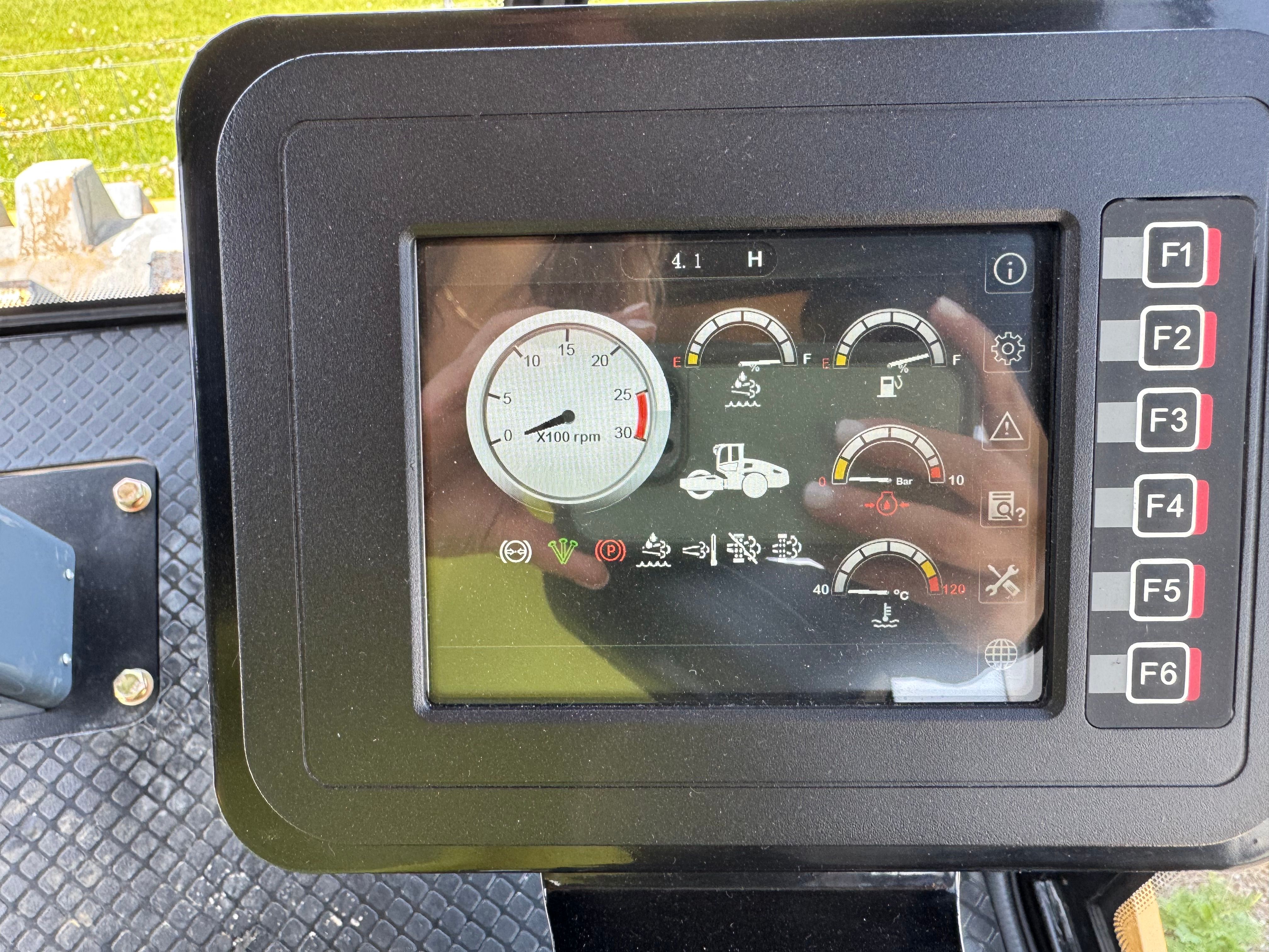 2025 SANY SSR120HT-CAB Photo 4 Thumbnail