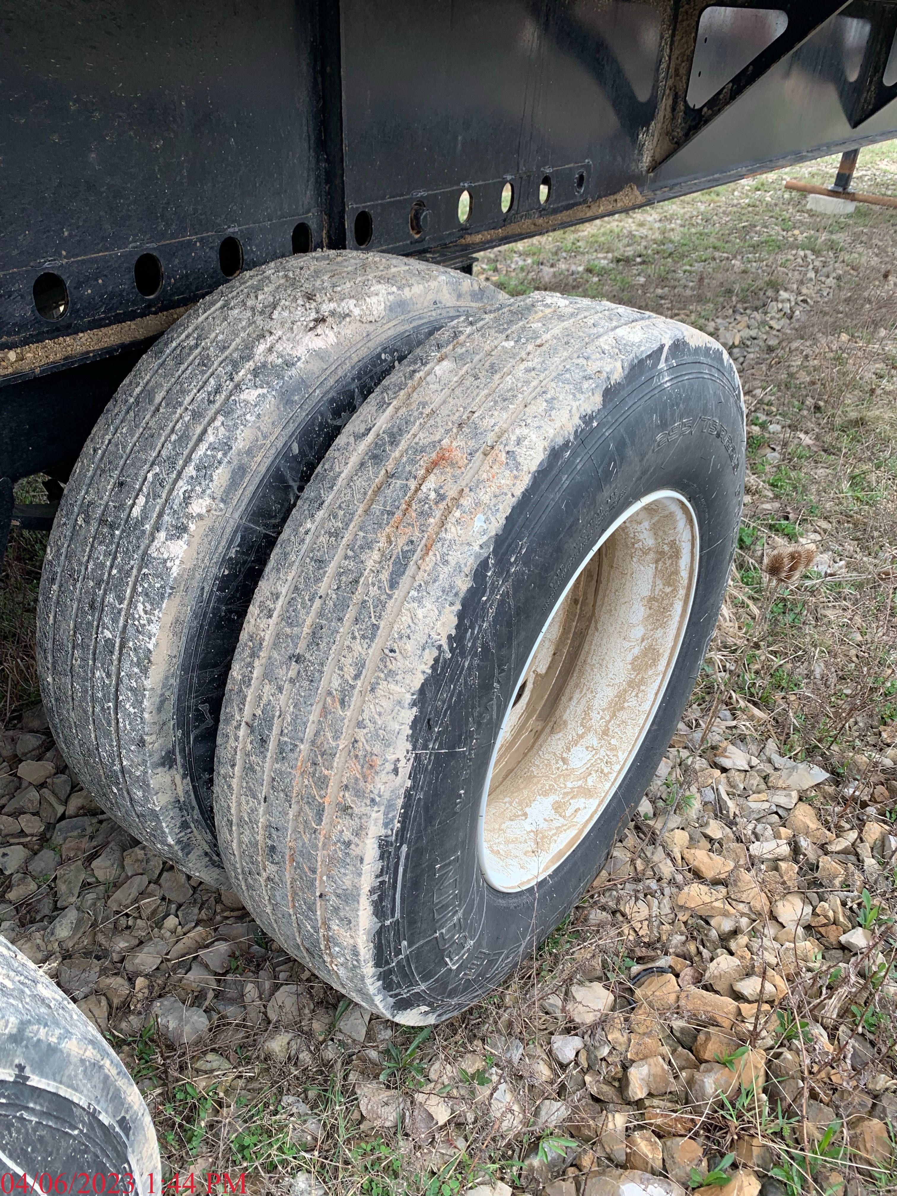 2023 FONTAINE VELOCITY FLAT TRAILER 53SST Photo 13 Thumbnail