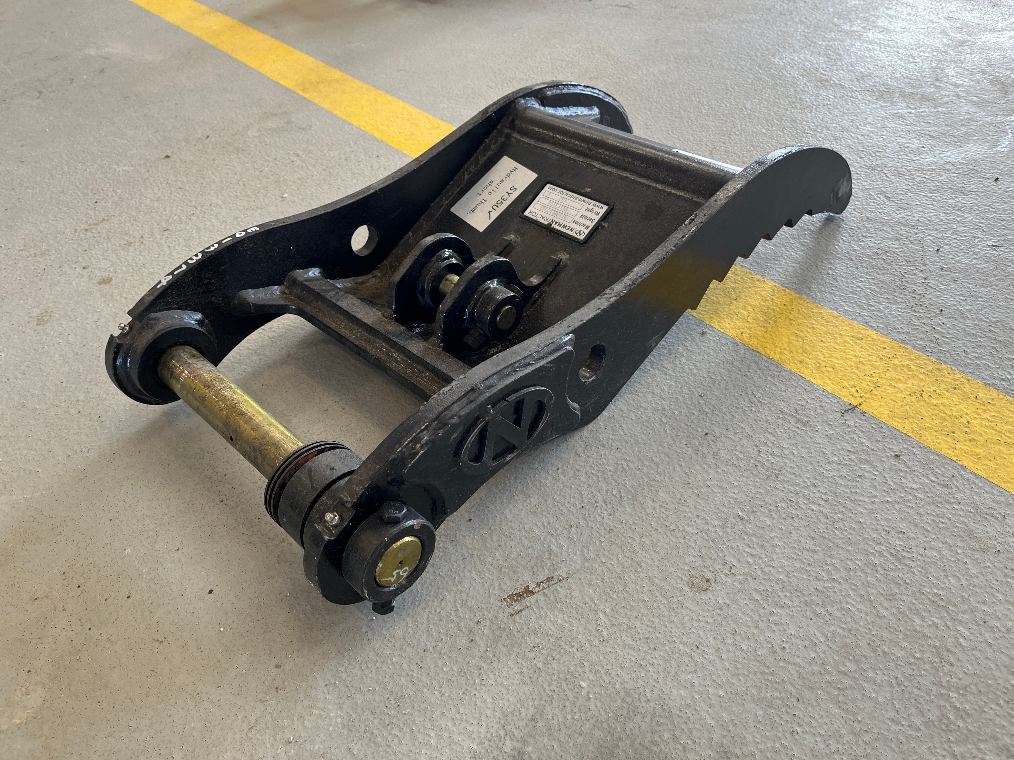 THS THUMB SHORT (NO QUICK COUPLER) FOR SY35U Photo 3 Thumbnail