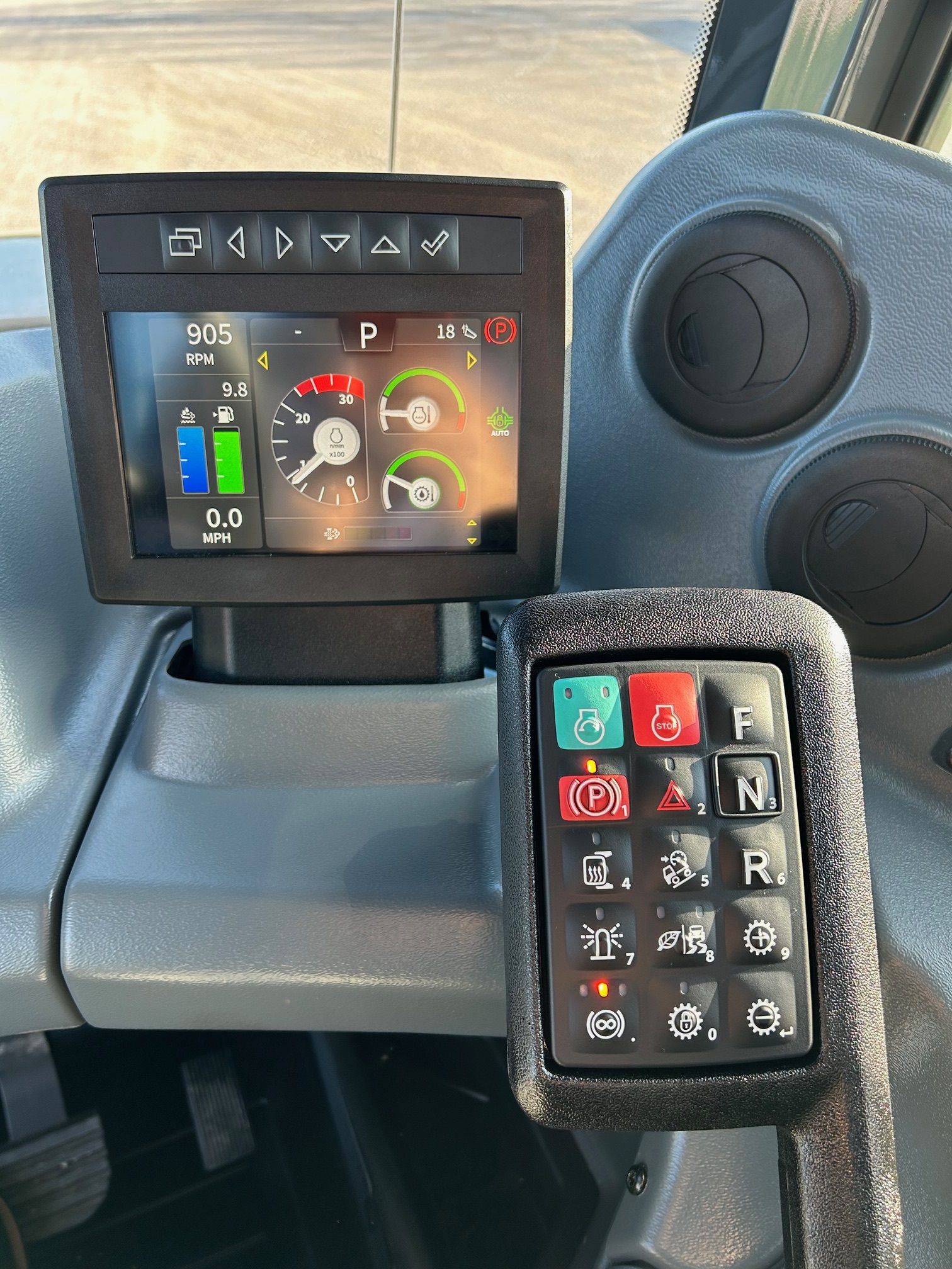 2023 JOHN DEERE 460P Photo 10 Thumbnail