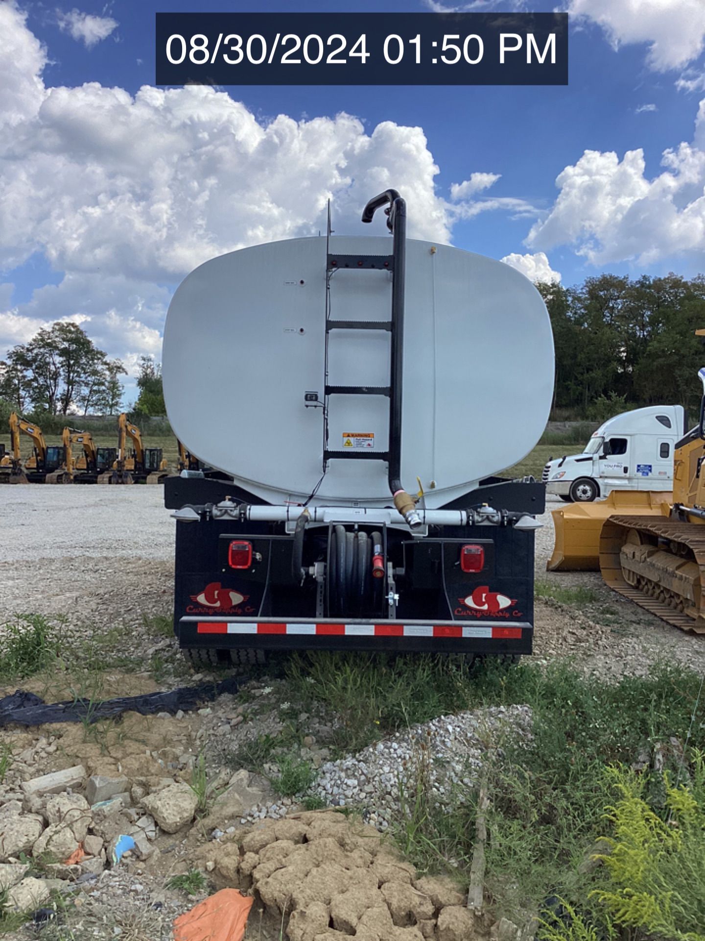 2025 PETERBILT 548 WATER Photo 3 Thumbnail