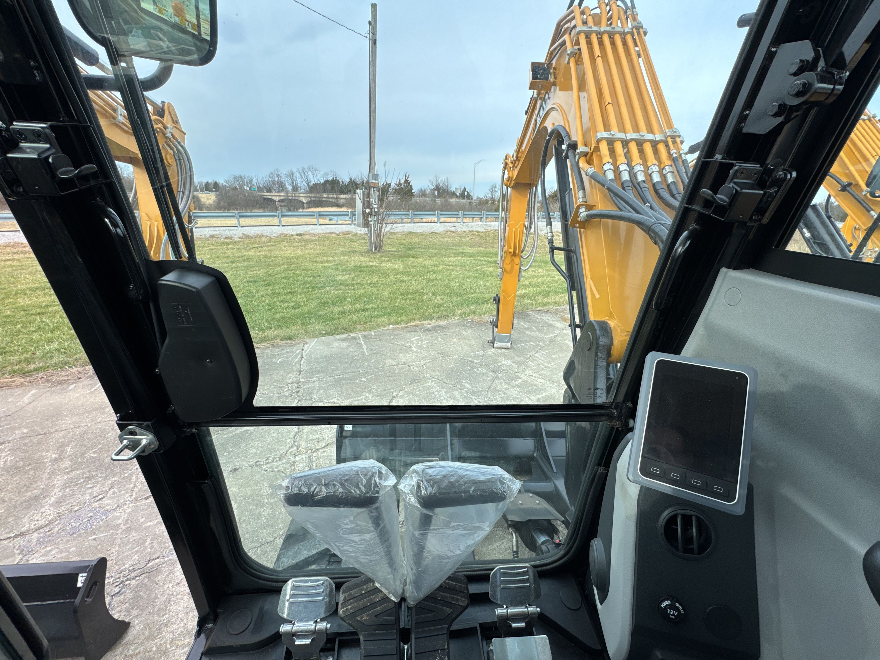 Equipment Photo - EQ14053 Thumbnail