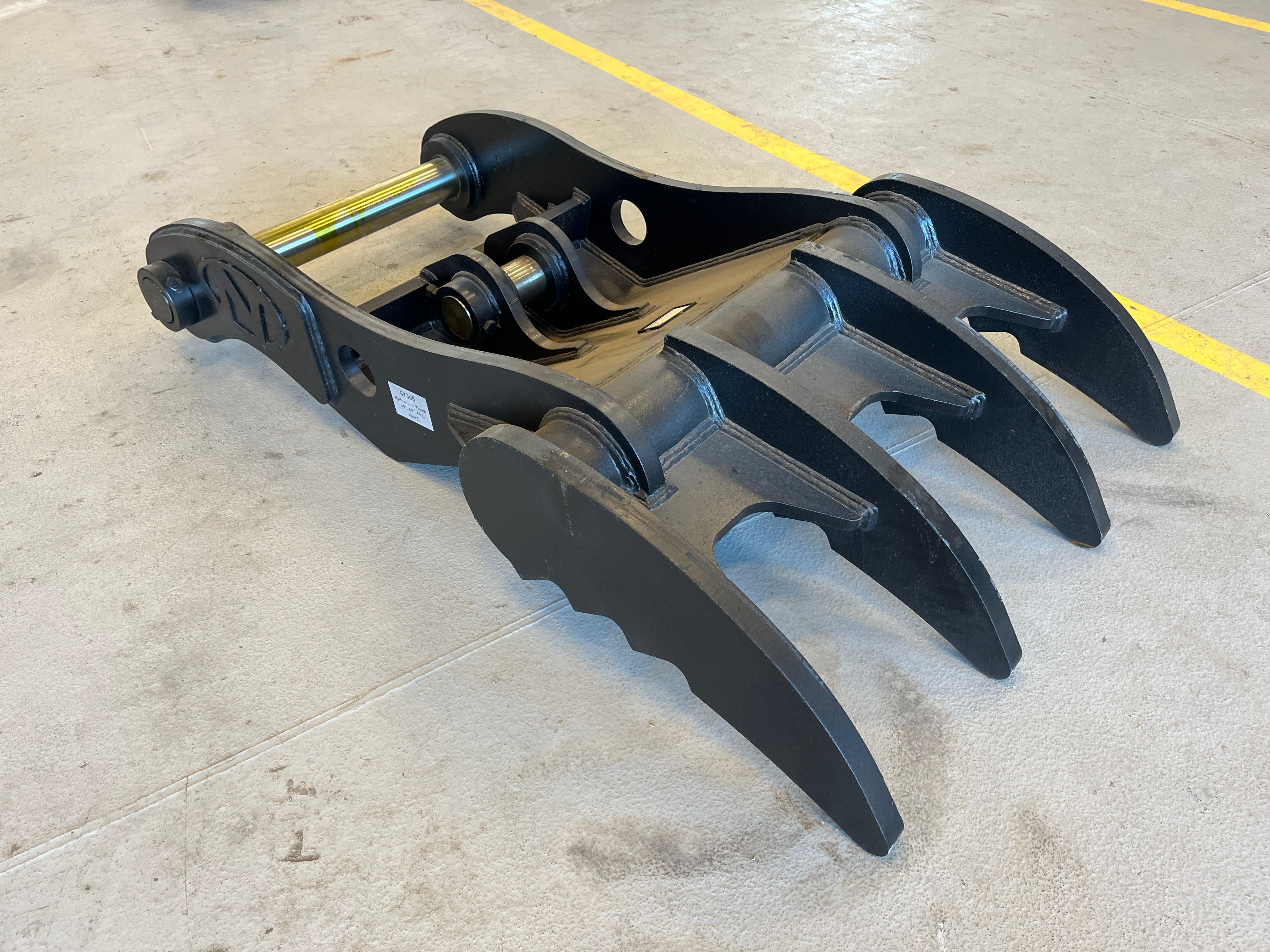 THUMB FOR SY365C (NO QUICK COUPLER) Photo 4 Thumbnail