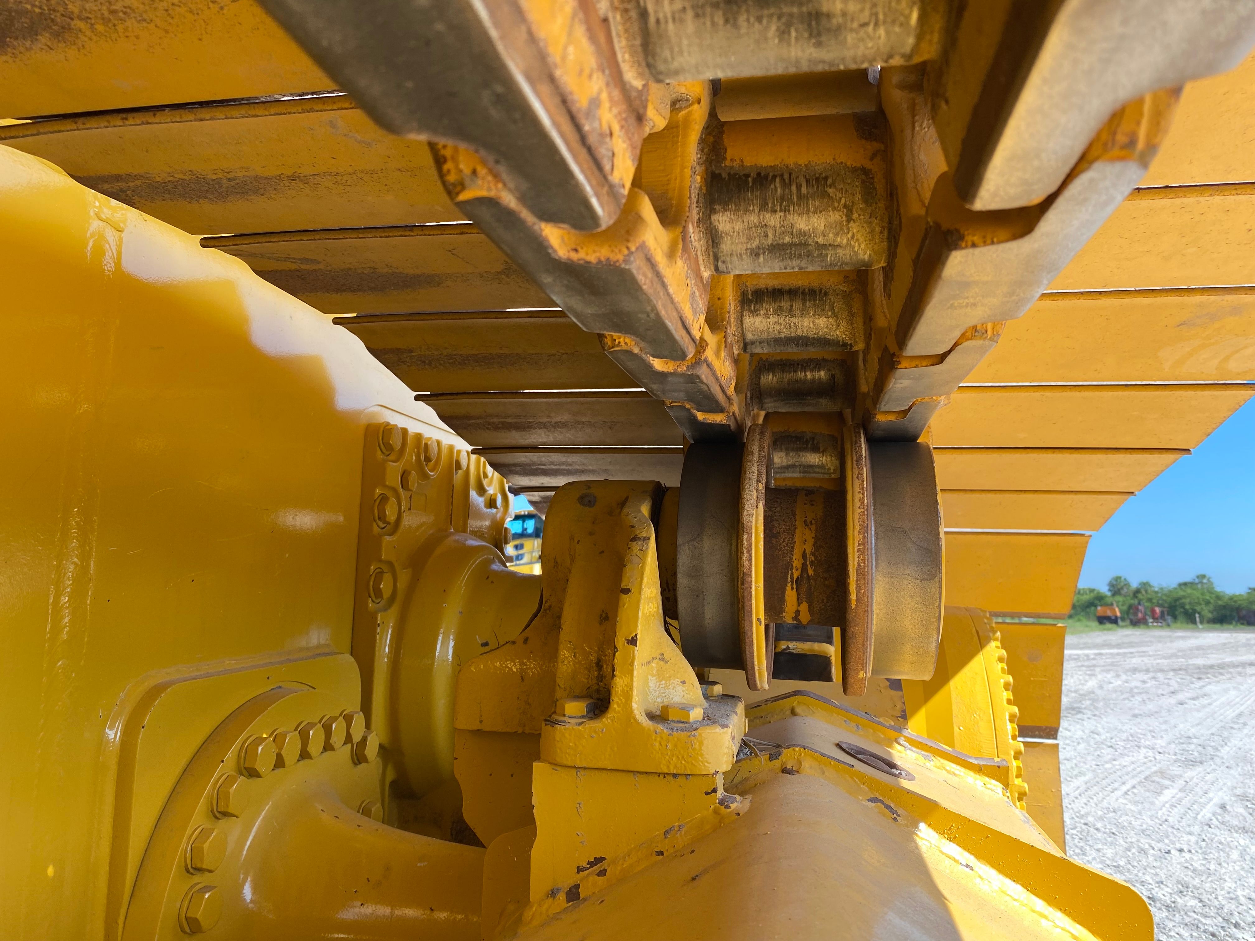 2022 JOHN DEERE 850L LGP Photo 11 Thumbnail