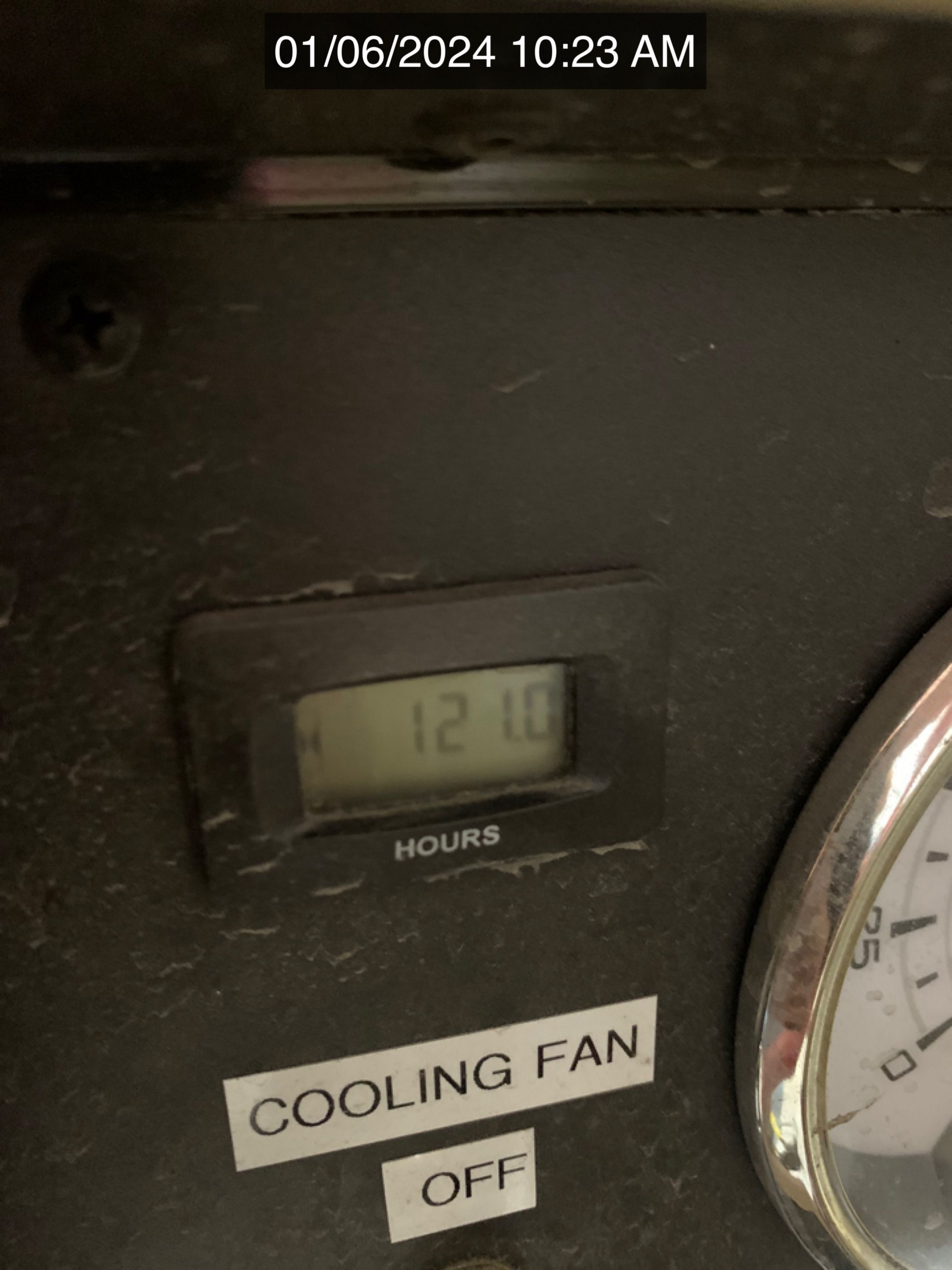 2023 DOOSAN P185 Photo 6 Thumbnail